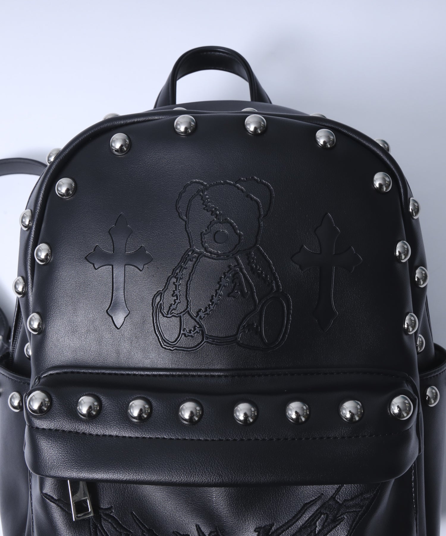 DARK ANGEL BEAR型押しスタッズリュック