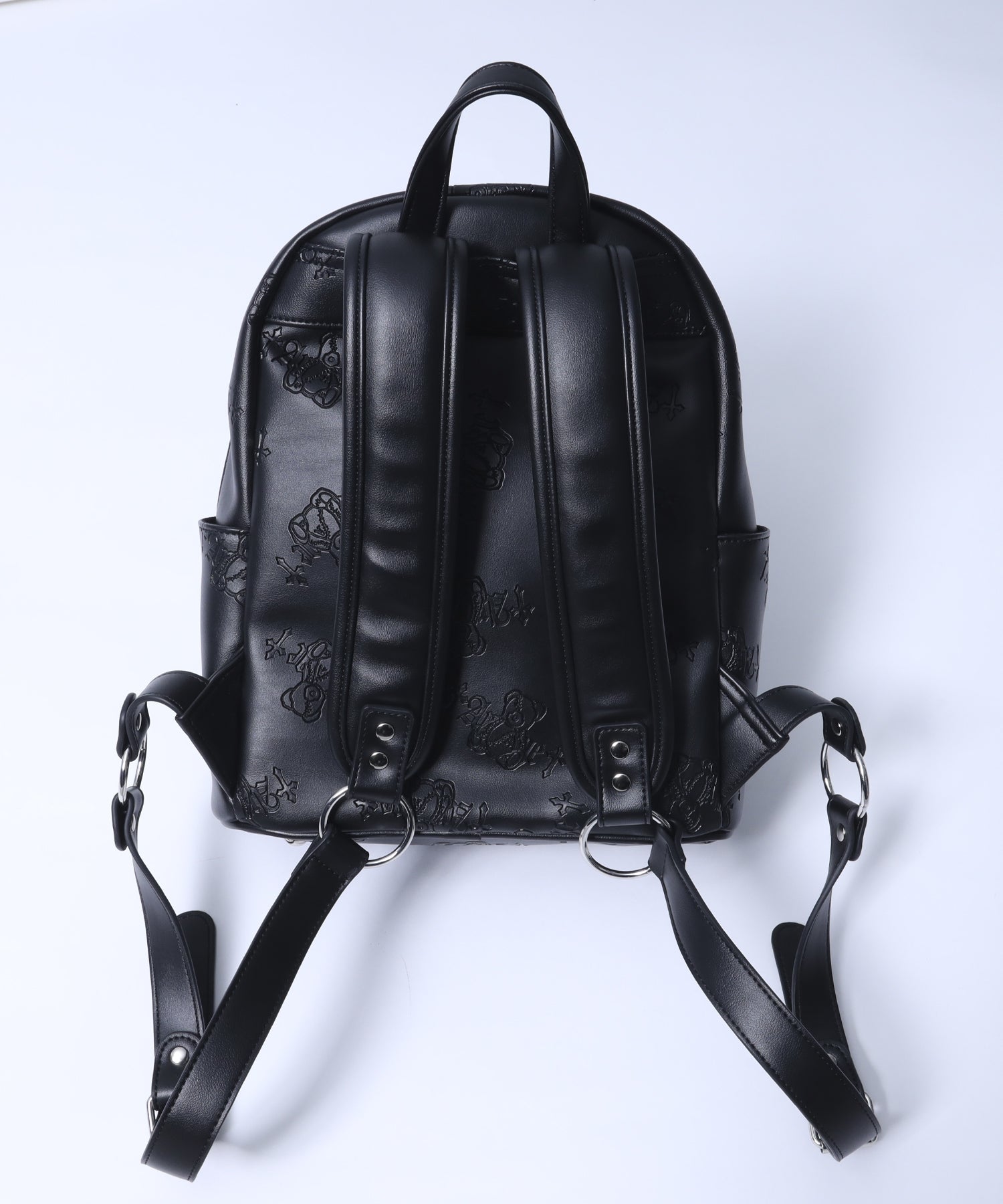 DARK ANGEL BEAR型押し総柄リュック