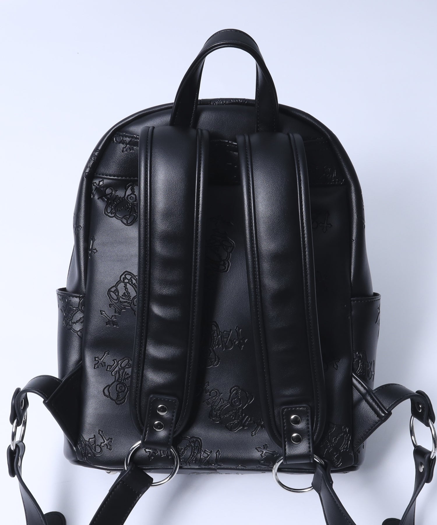 DARK ANGEL BEAR型押し総柄リュック