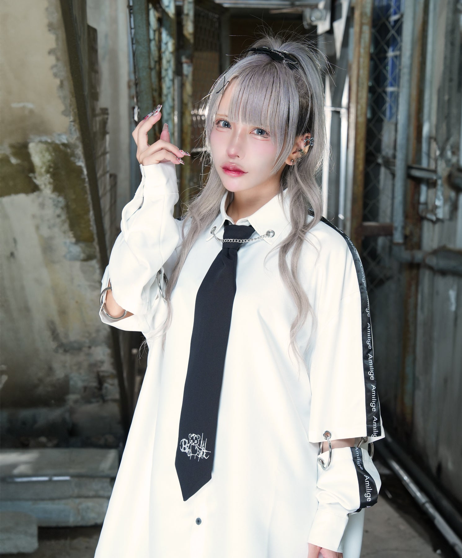 袖リングウイングプリントシャツ