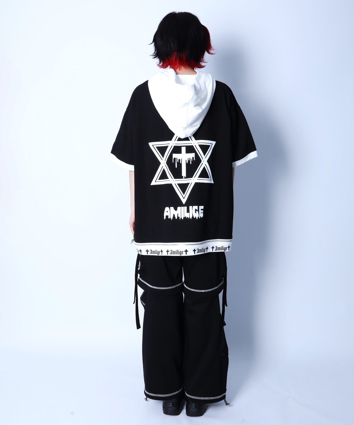 Amiligeロゴ裾ZIP半袖カットソーパーカー