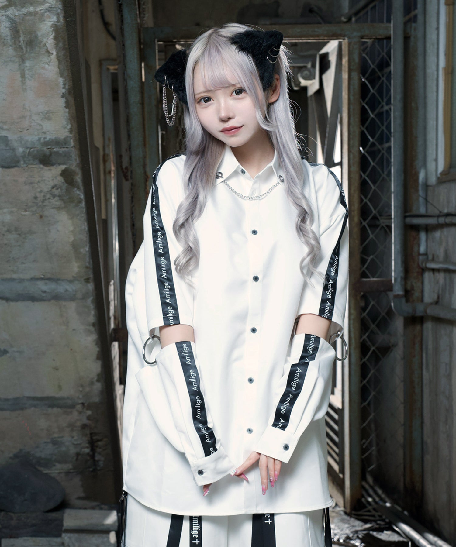 袖リングウイングプリントシャツ