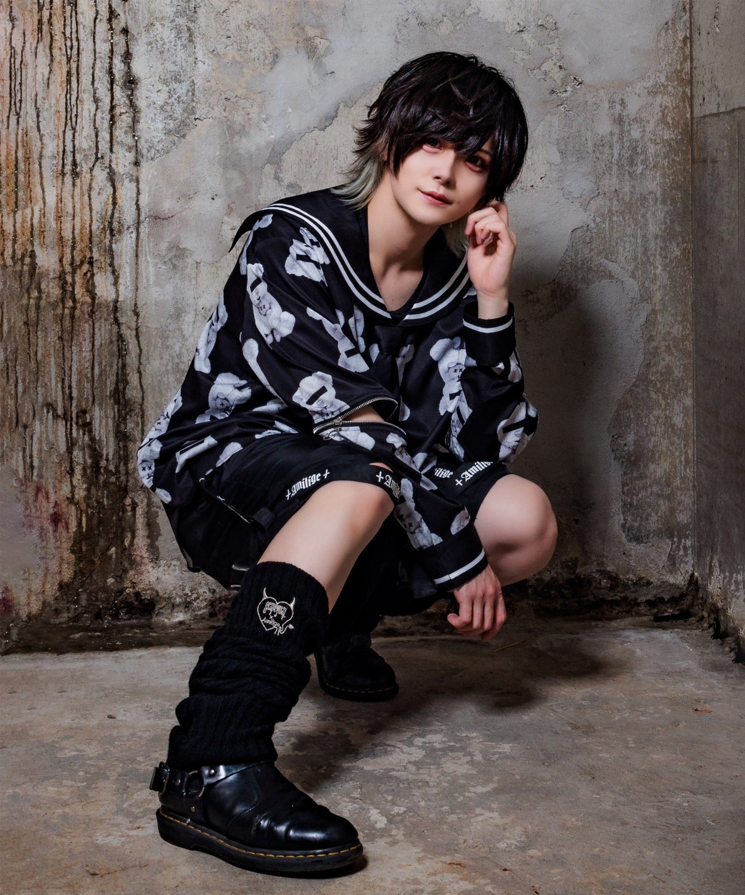 PSYCHO PASS総柄セーラーカラープルオーバー