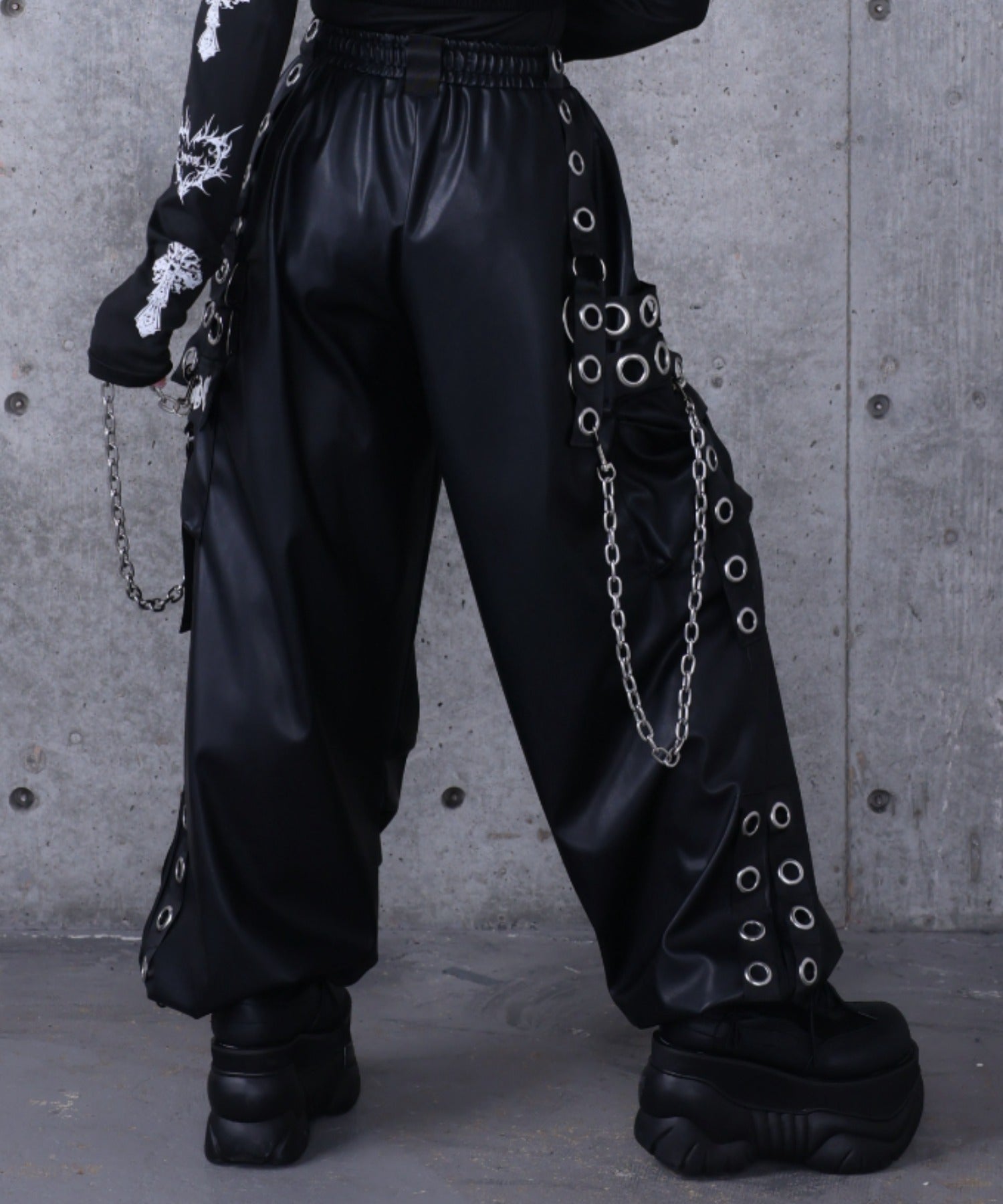 PUサスペンダージョガーパンツ