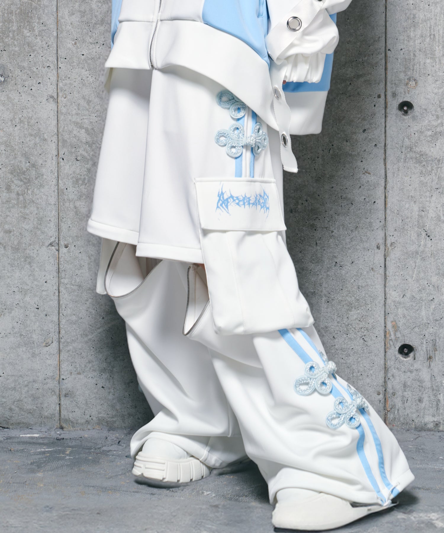 チャイナボタン付き2WAYパンツ