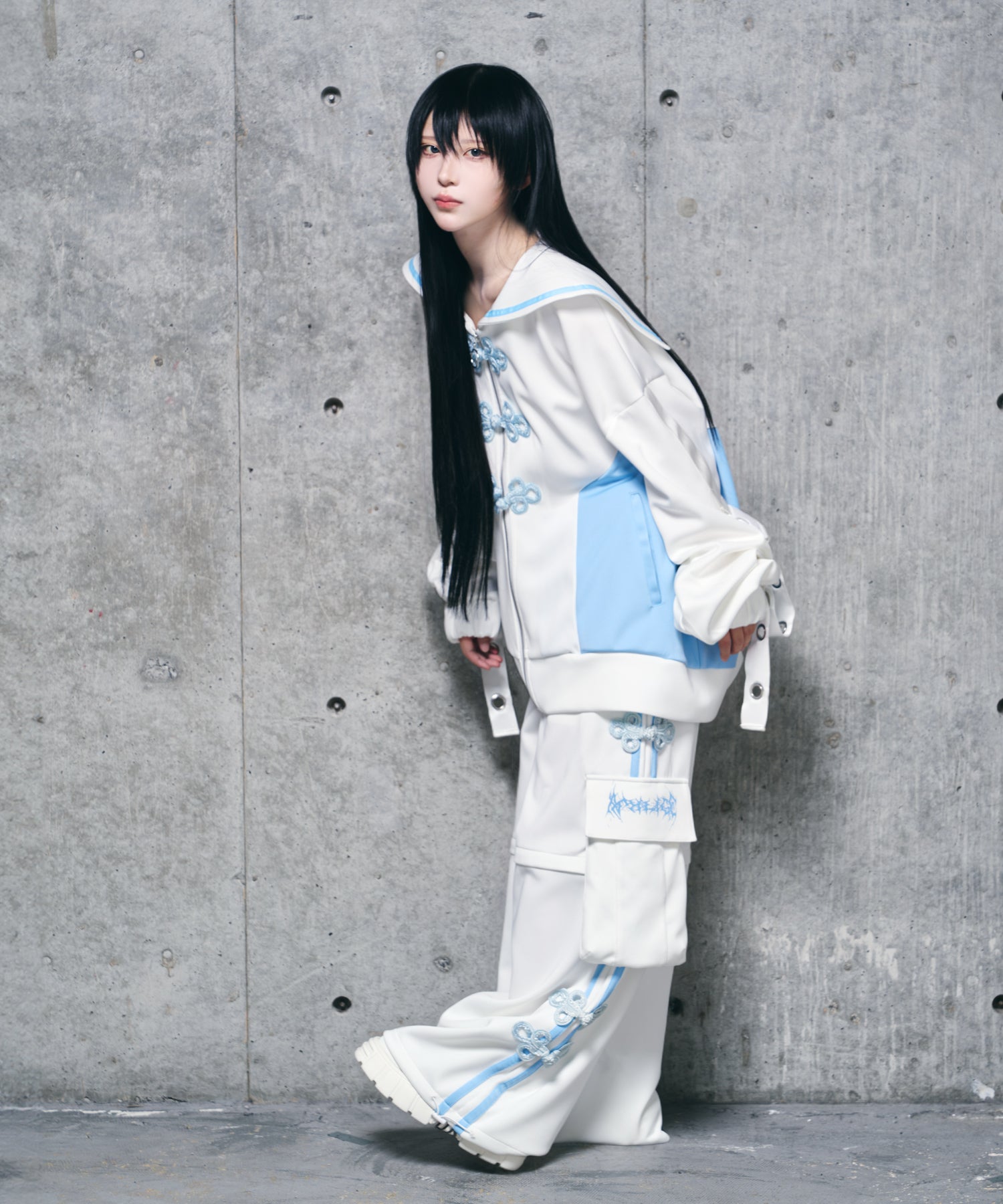 チャイナボタン付き2WAYパンツ