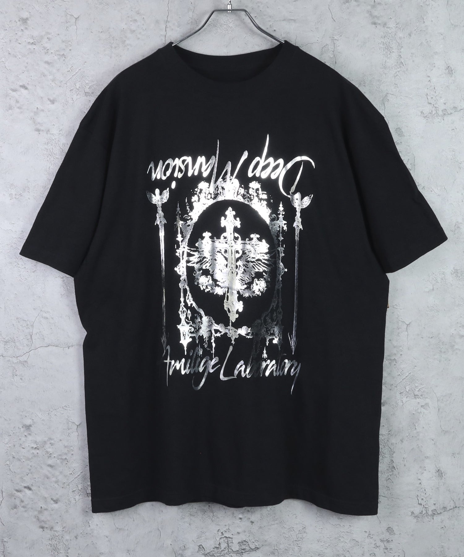 クロス羽箔プリントTシャツ