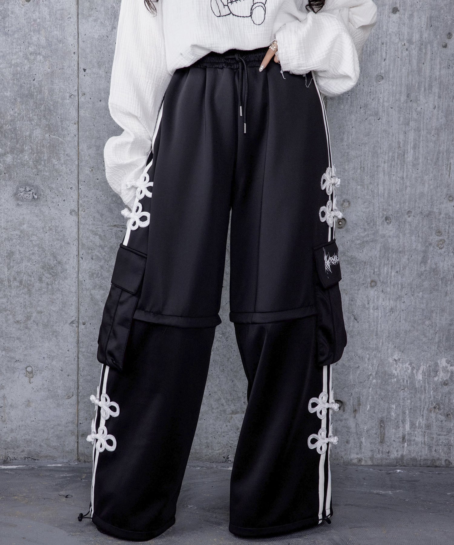 チャイナボタン付き2WAYパンツ