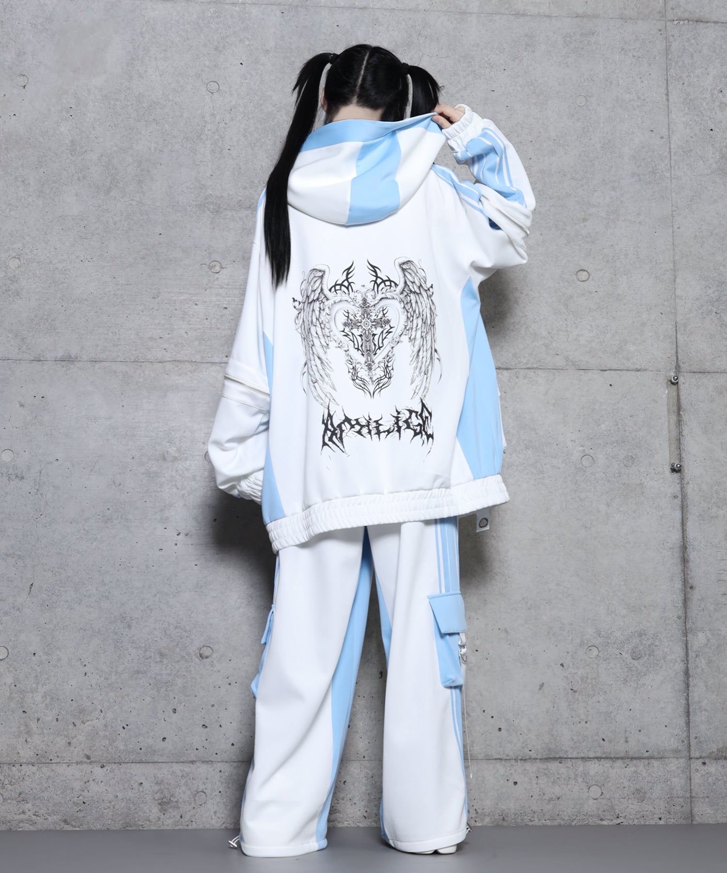 バイカラー裾ポケットラインジャージパンツ