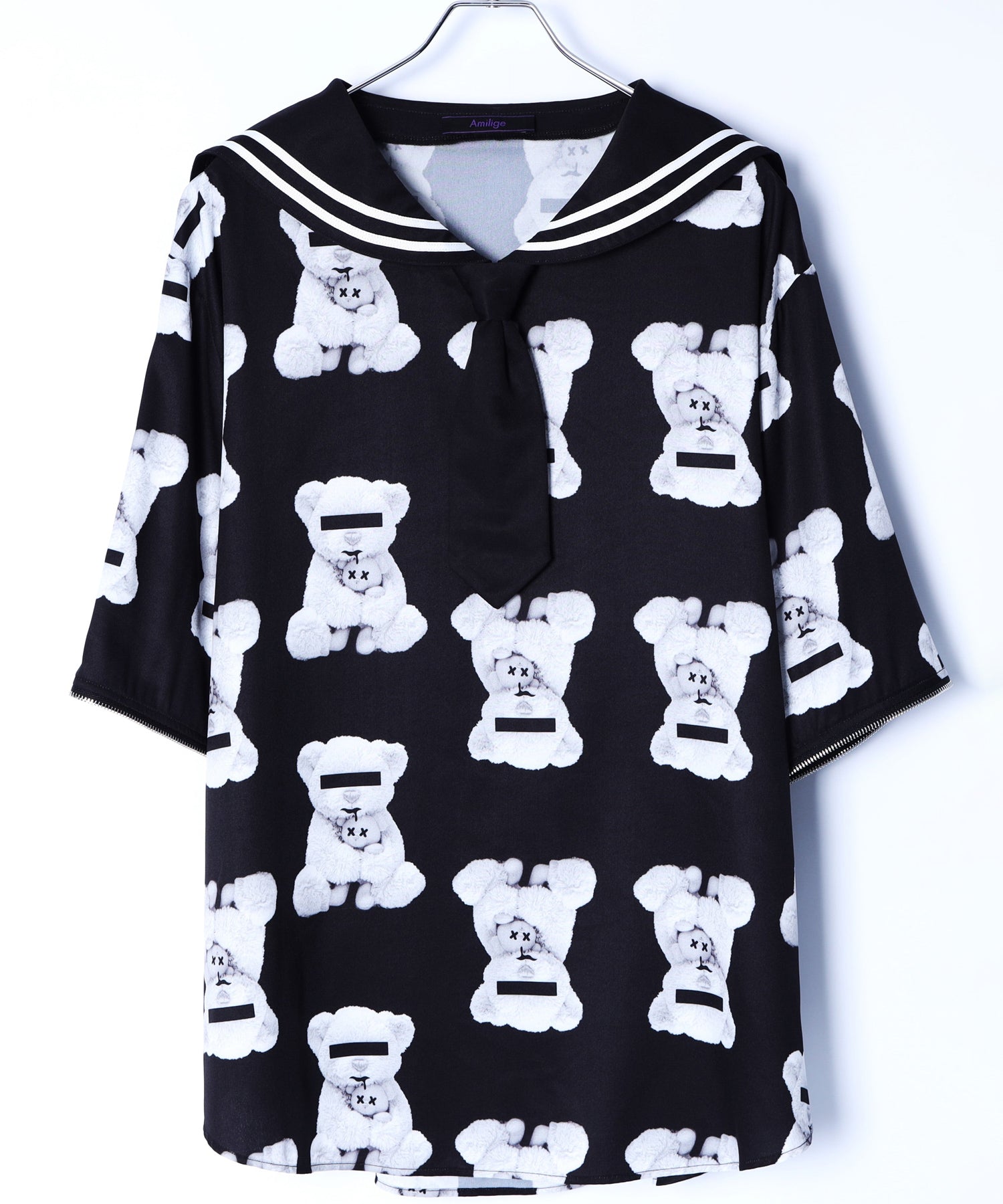 PSYCHO PASS総柄セーラーカラープルオーバー