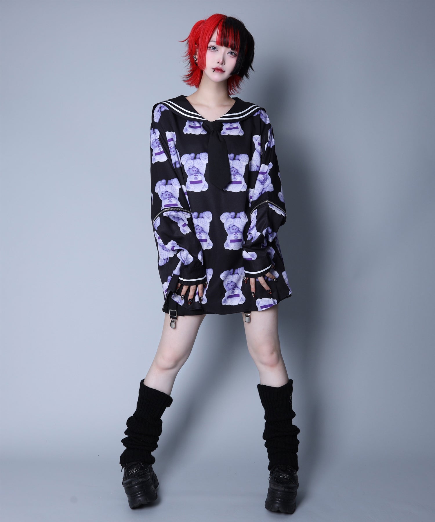 PSYCHO PASS総柄セーラーカラープルオーバー