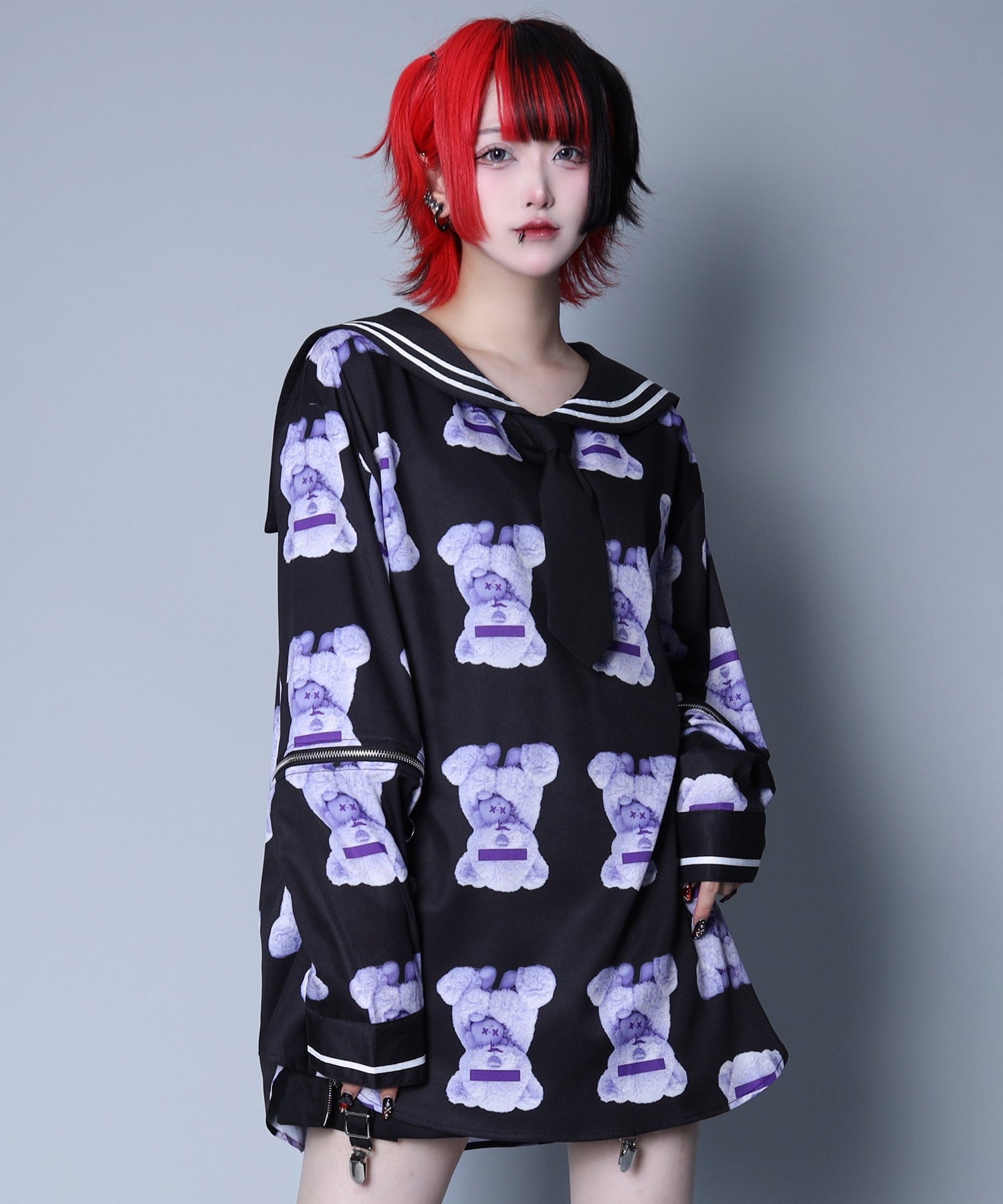 PSYCHO PASS総柄セーラーカラープルオーバー