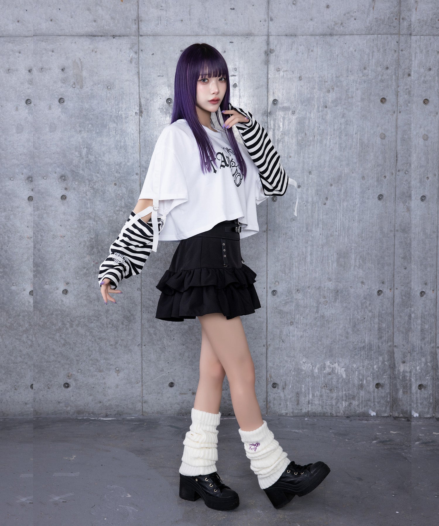 コルセット風フリルスカート