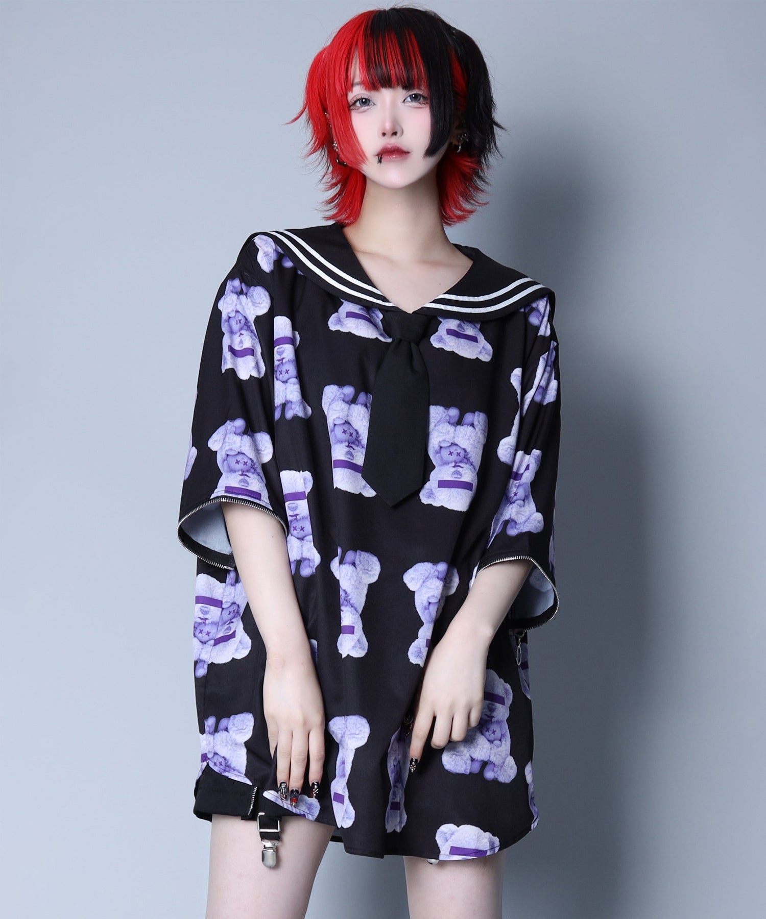 PSYCHO PASS総柄セーラーカラープルオーバー