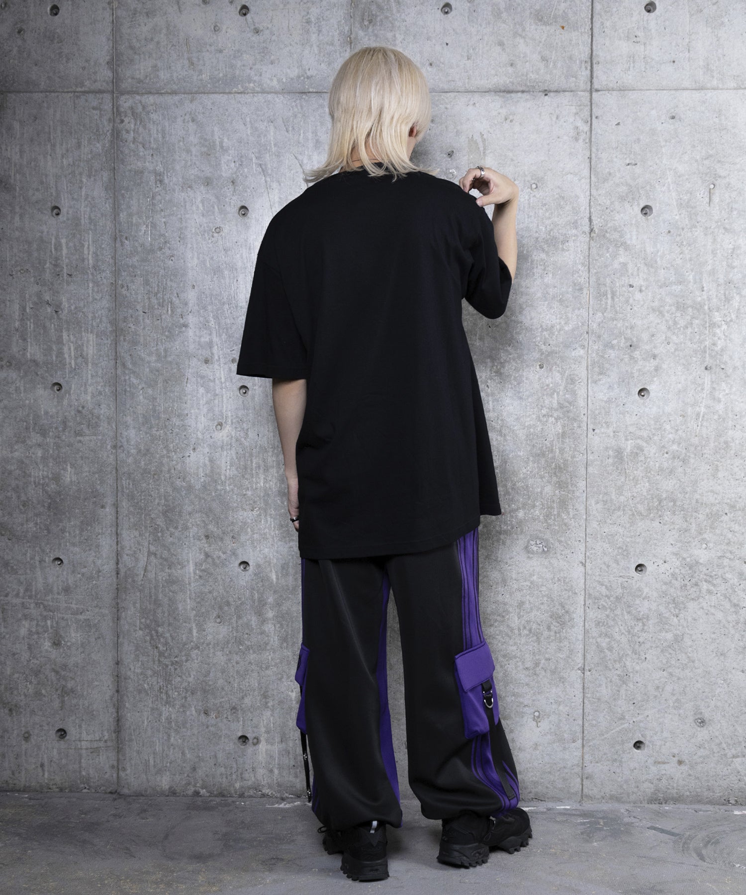 バイカラー裾ポケットラインジャージパンツ