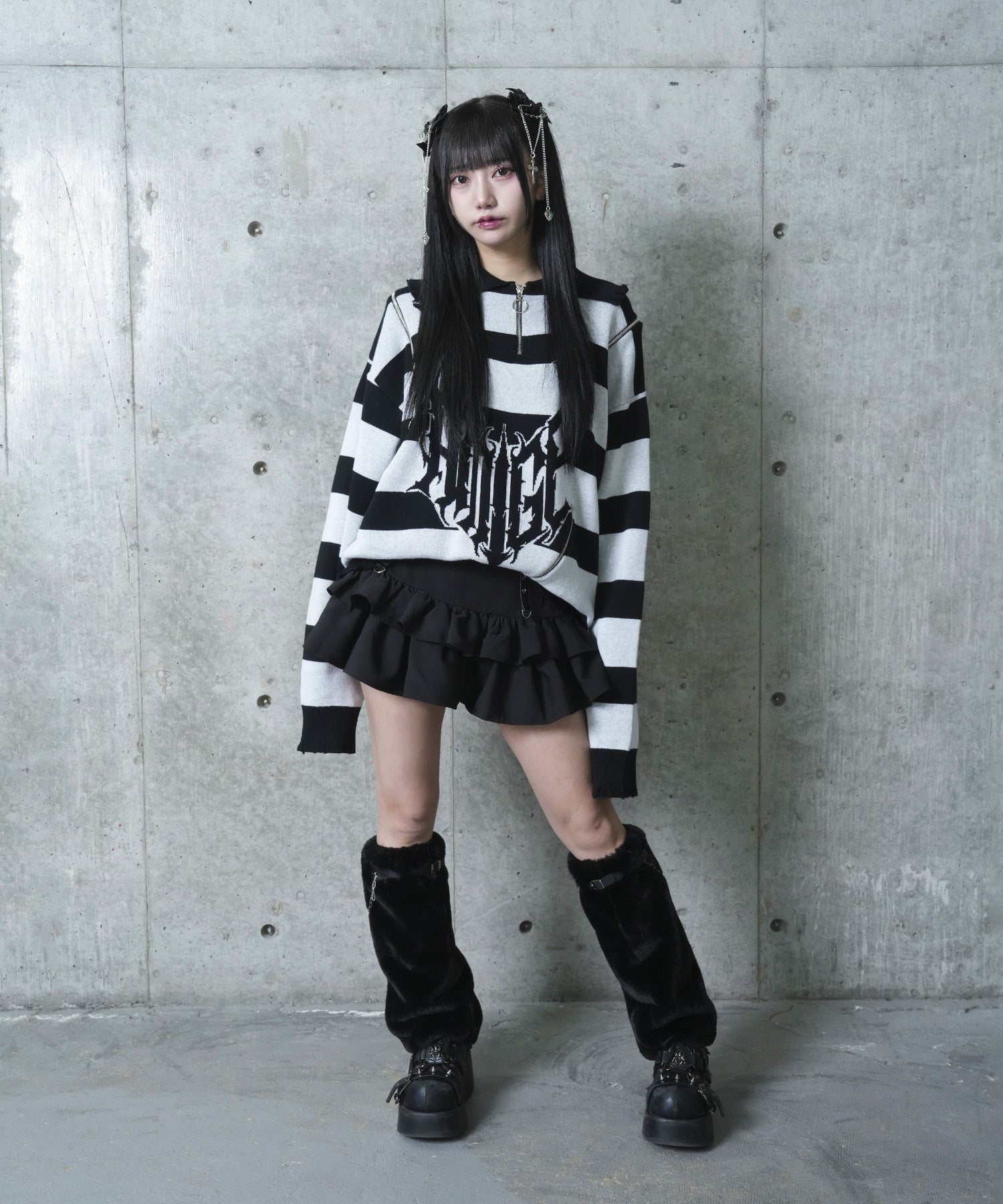 コルセット風フリルスカート