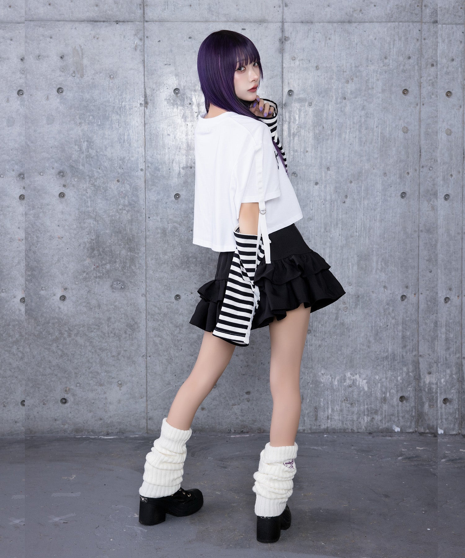 コルセット風フリルスカート