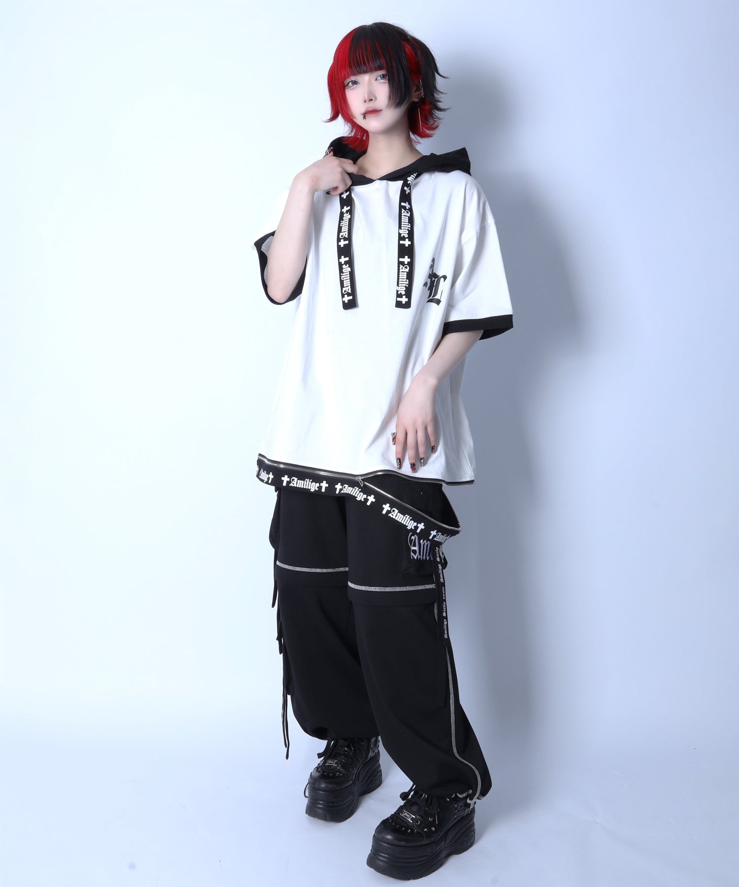 Amiligeロゴ裾ZIP半袖カットソーパーカー