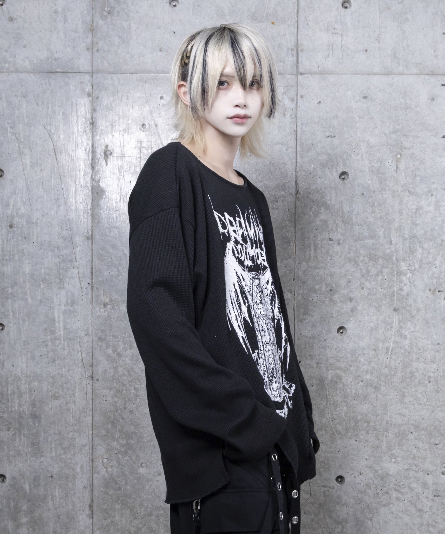 ワッフルコウモリプリントトップス