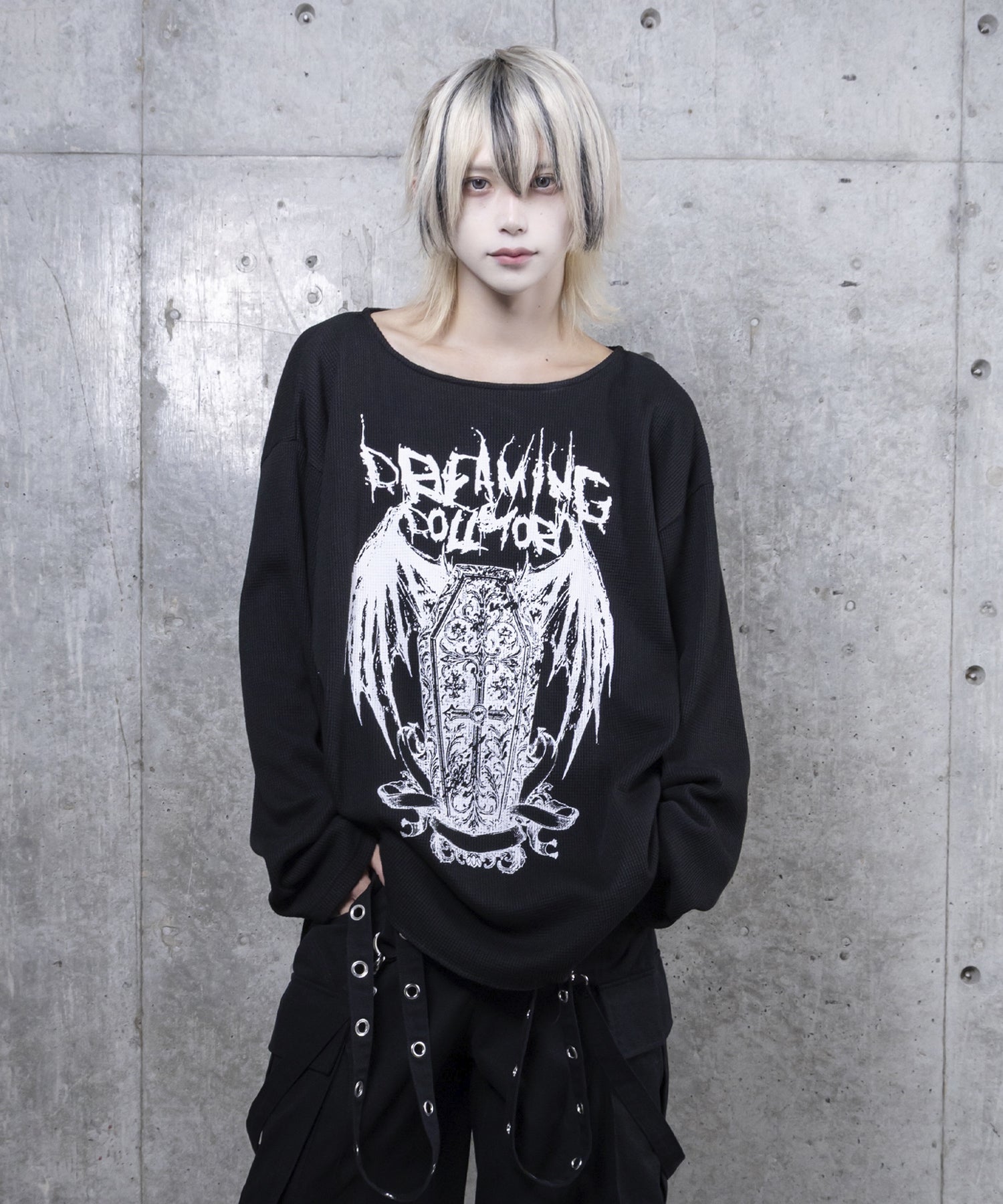 ワッフルコウモリプリントトップス