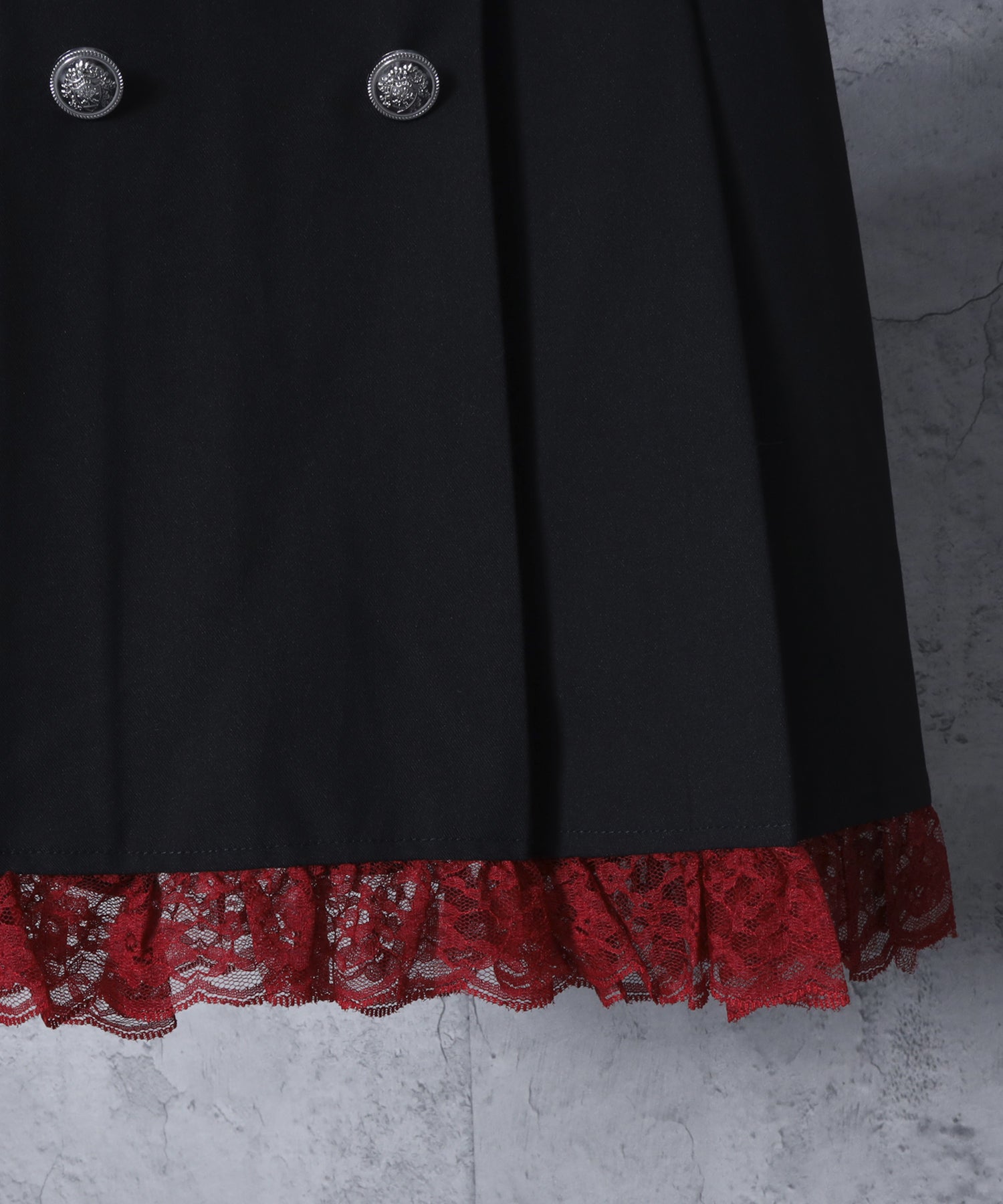 エンブレムワッペン付きレースジャケット ボックスプリーツスカートセット