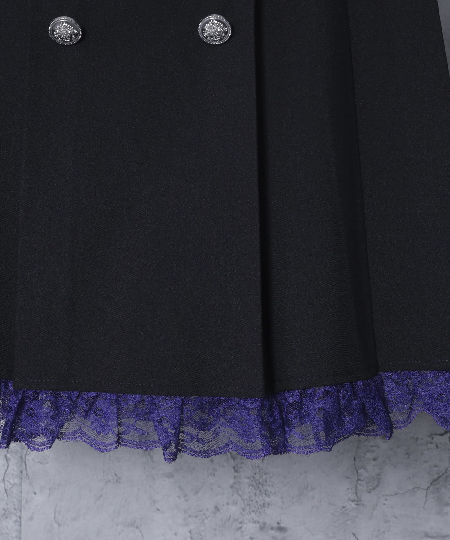 エンブレムワッペン付きレースジャケット ボックスプリーツスカートセット