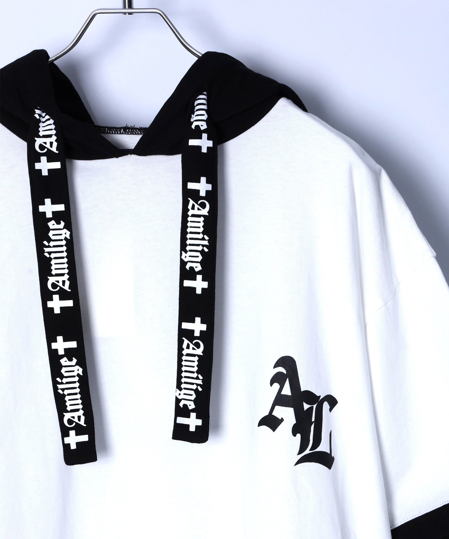 Amiligeロゴ裾ZIP半袖カットソーパーカー