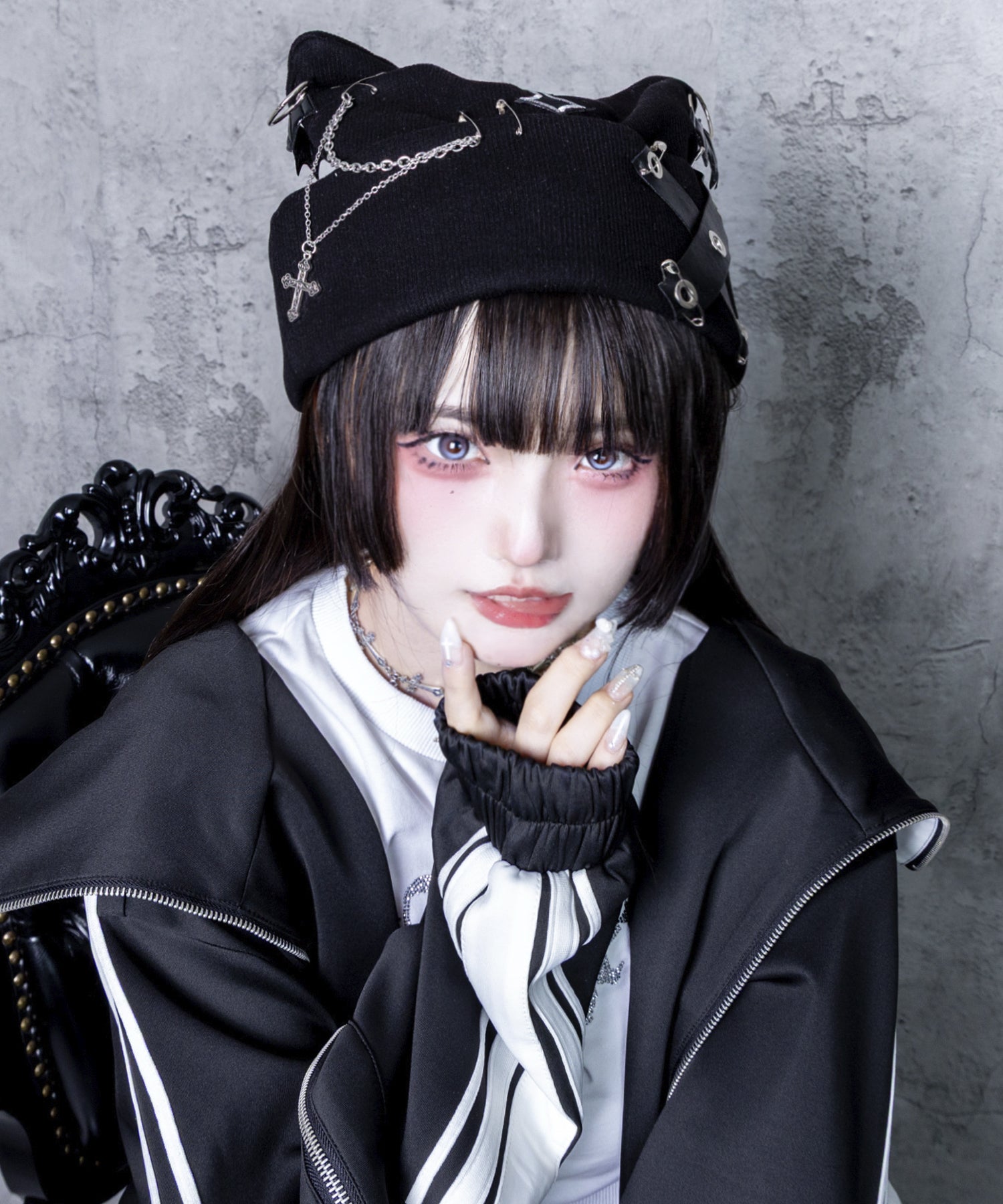 【Asheri-アシェリ-】ネコ耳クロスチェーンニット帽