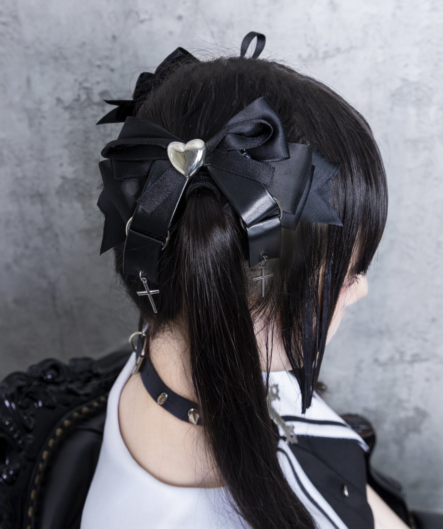 【Asheri-アシェリ-】ハートクロス付きリボン