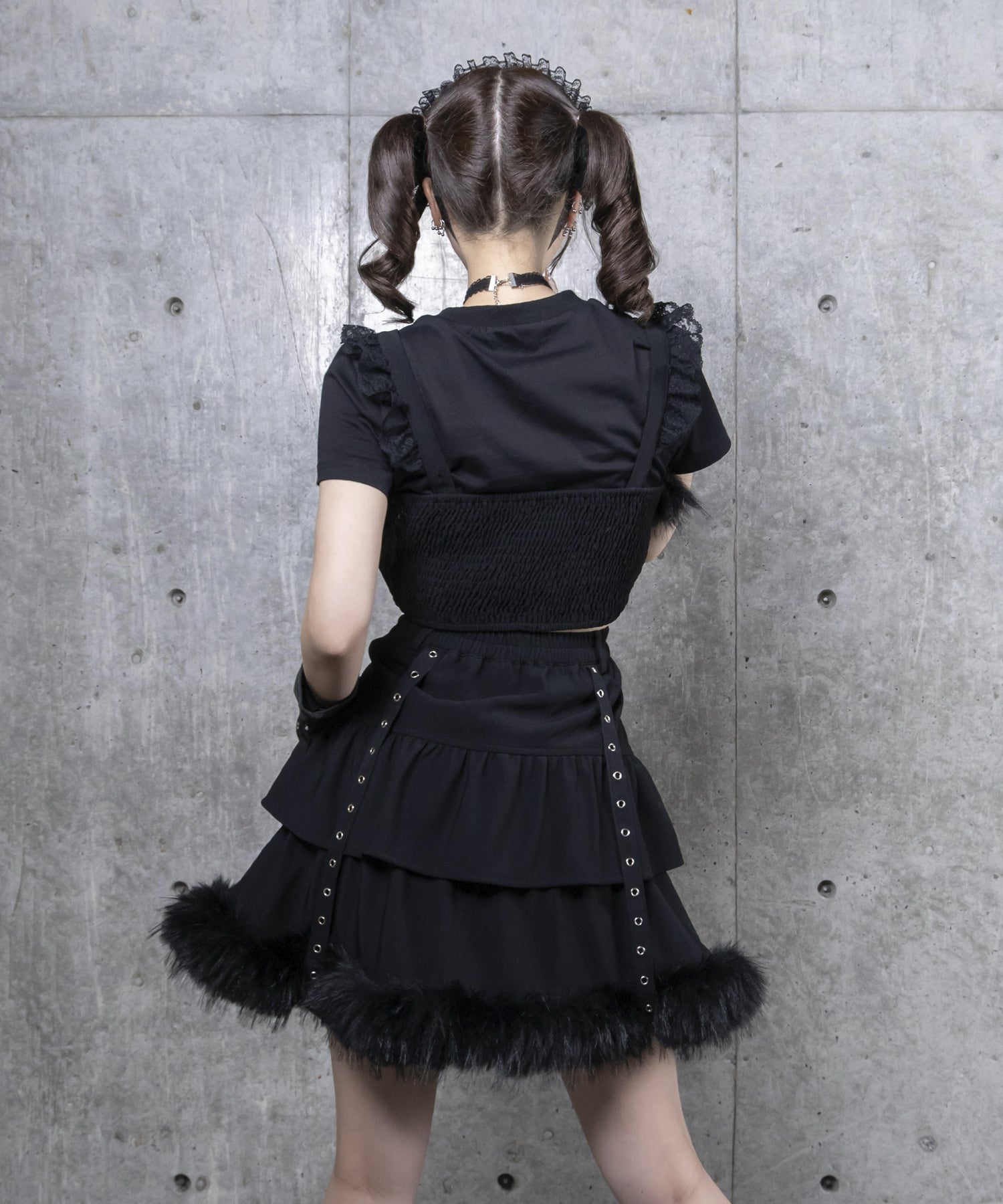 トップス+ハイウエストフリルスカート