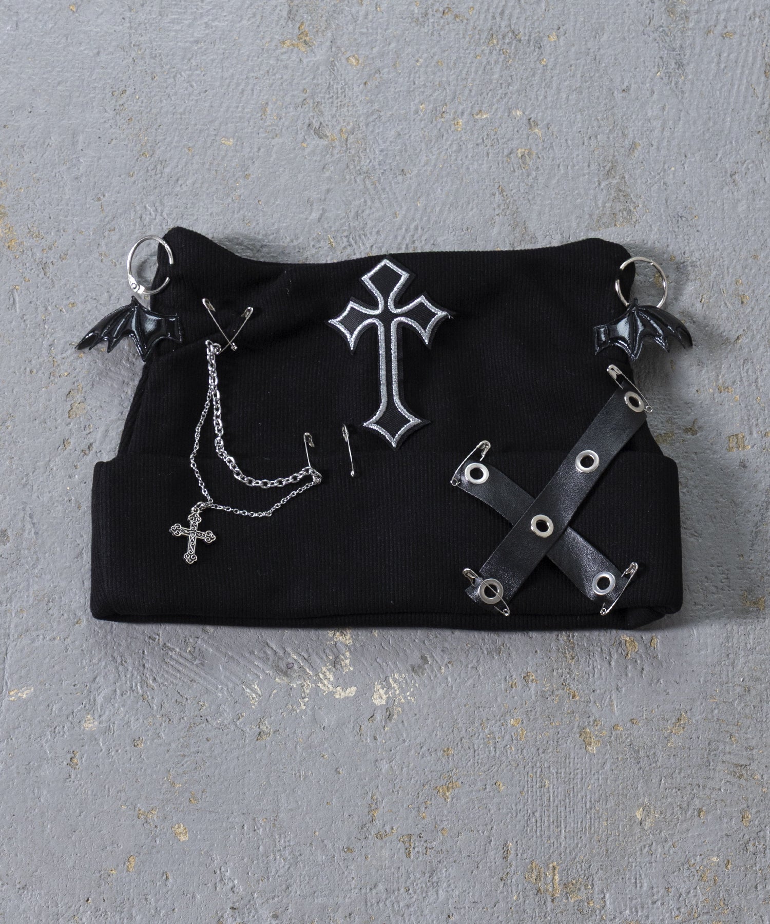 【Asheri-アシェリ-】ネコ耳クロスチェーンニット帽