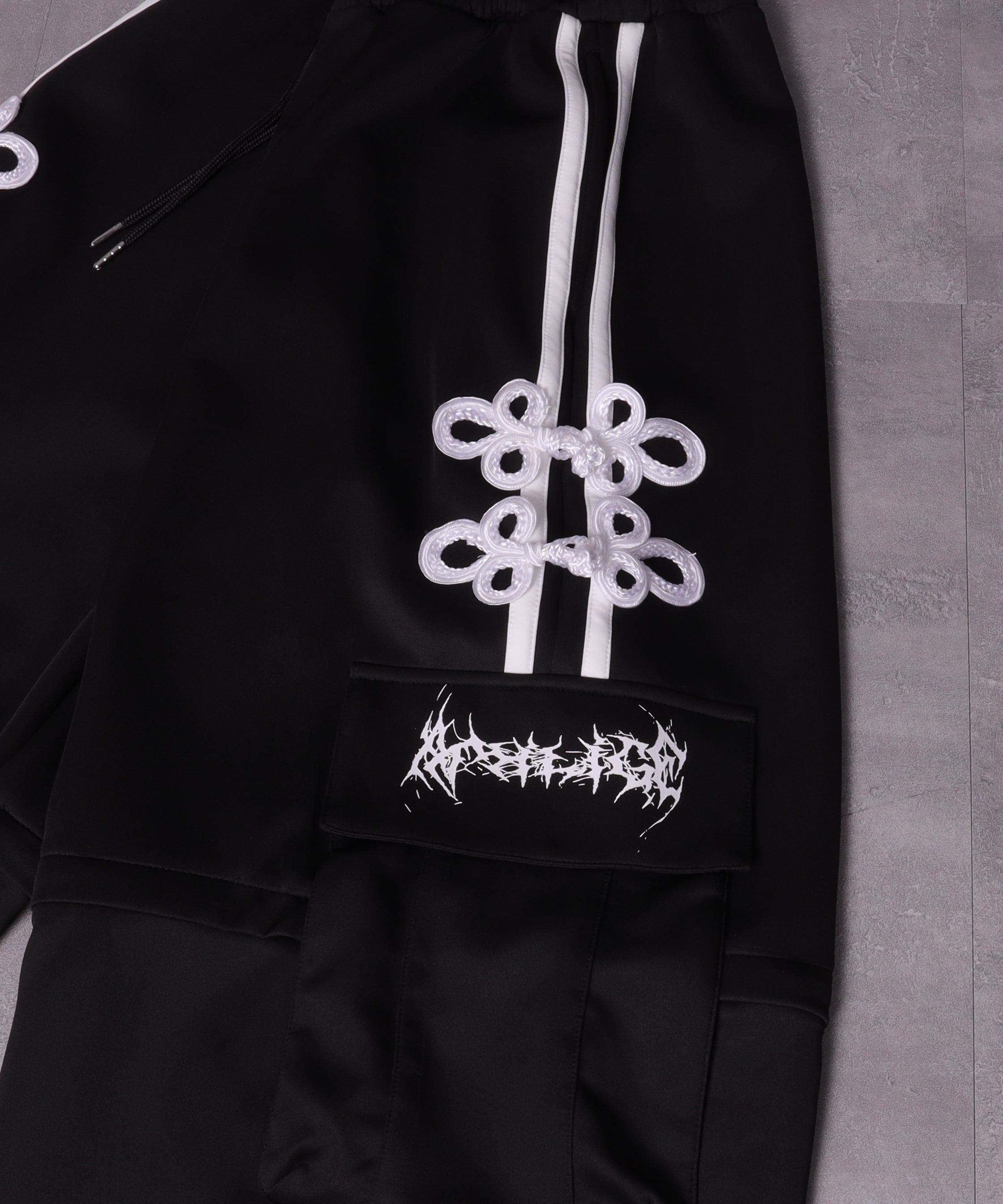 チャイナボタン付き2WAYパンツ