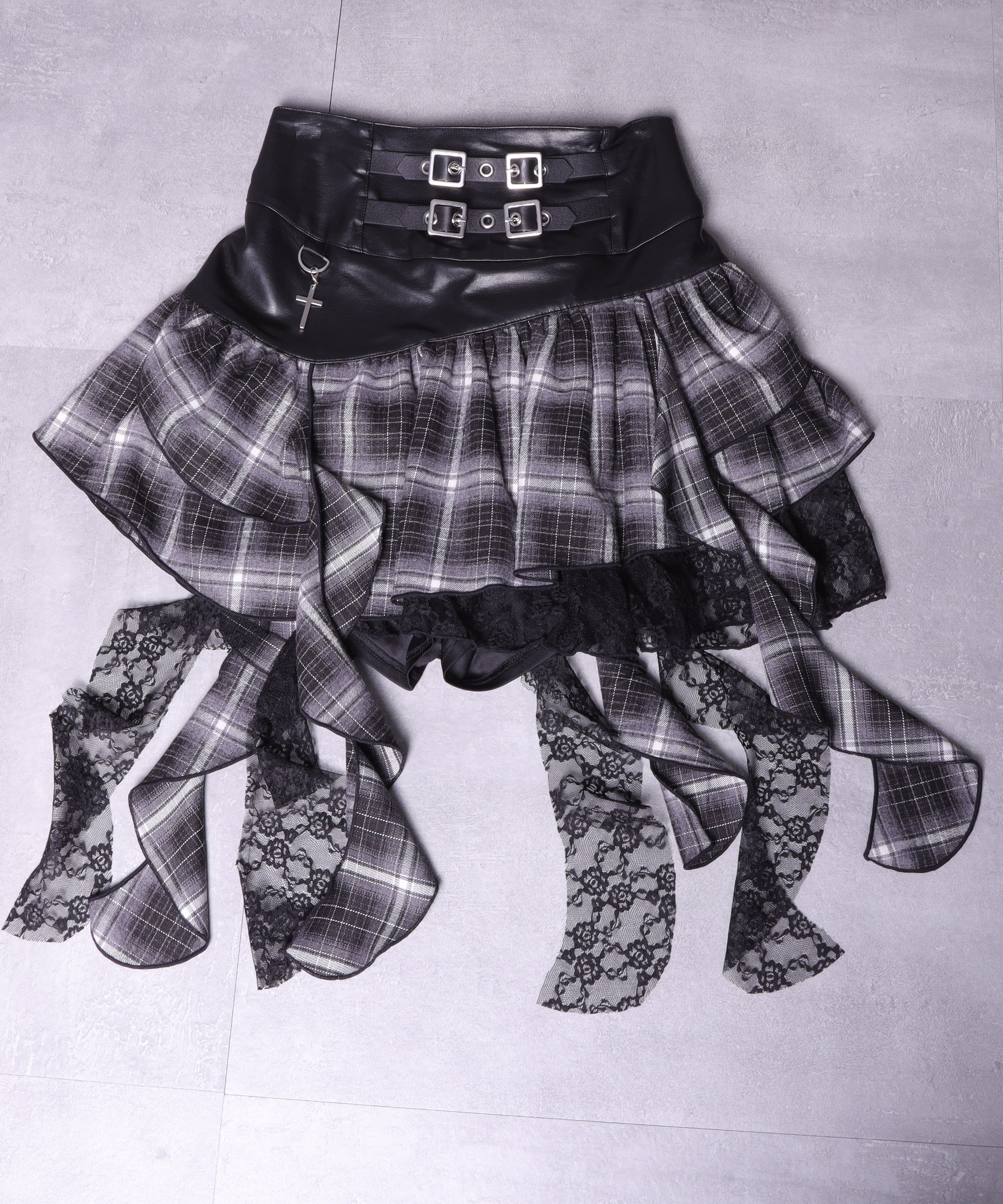 ハイウエストチェックイレギュラーヘムフレアスカート