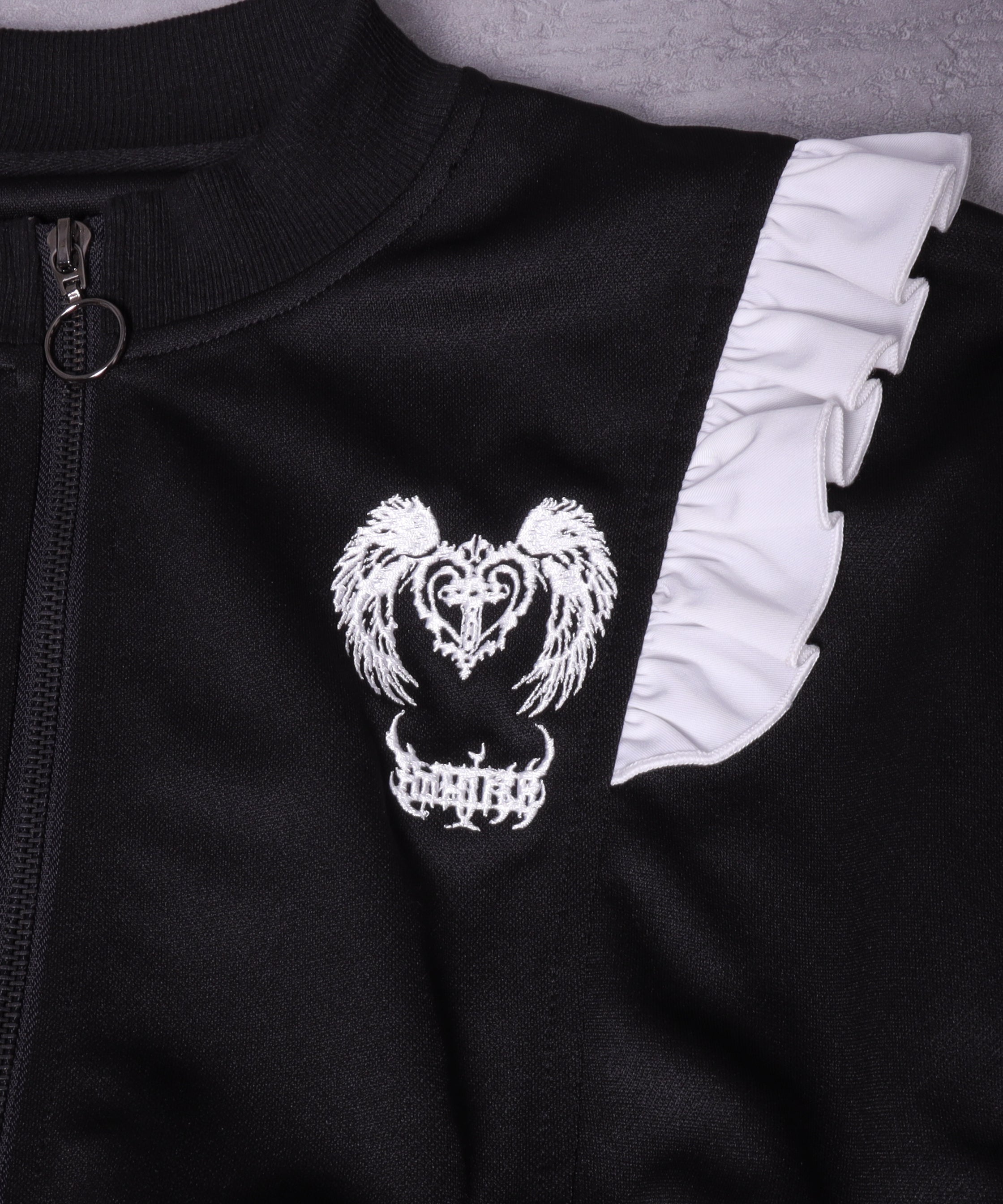 ラインフリル袖ZIPトップス+エプロンスカートセットトップス