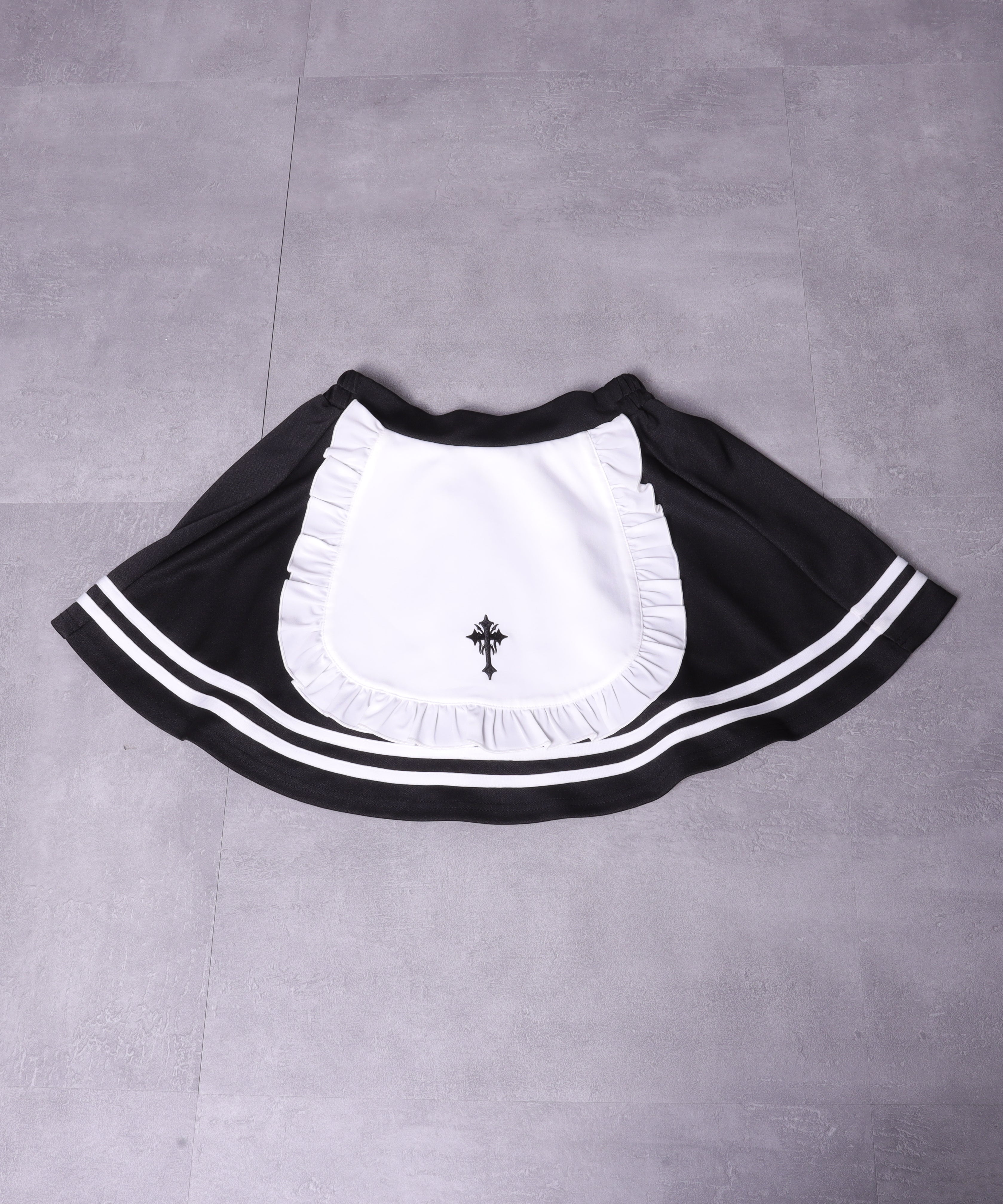 ラインフリル袖ZIPトップス+エプロンスカートセットトップス