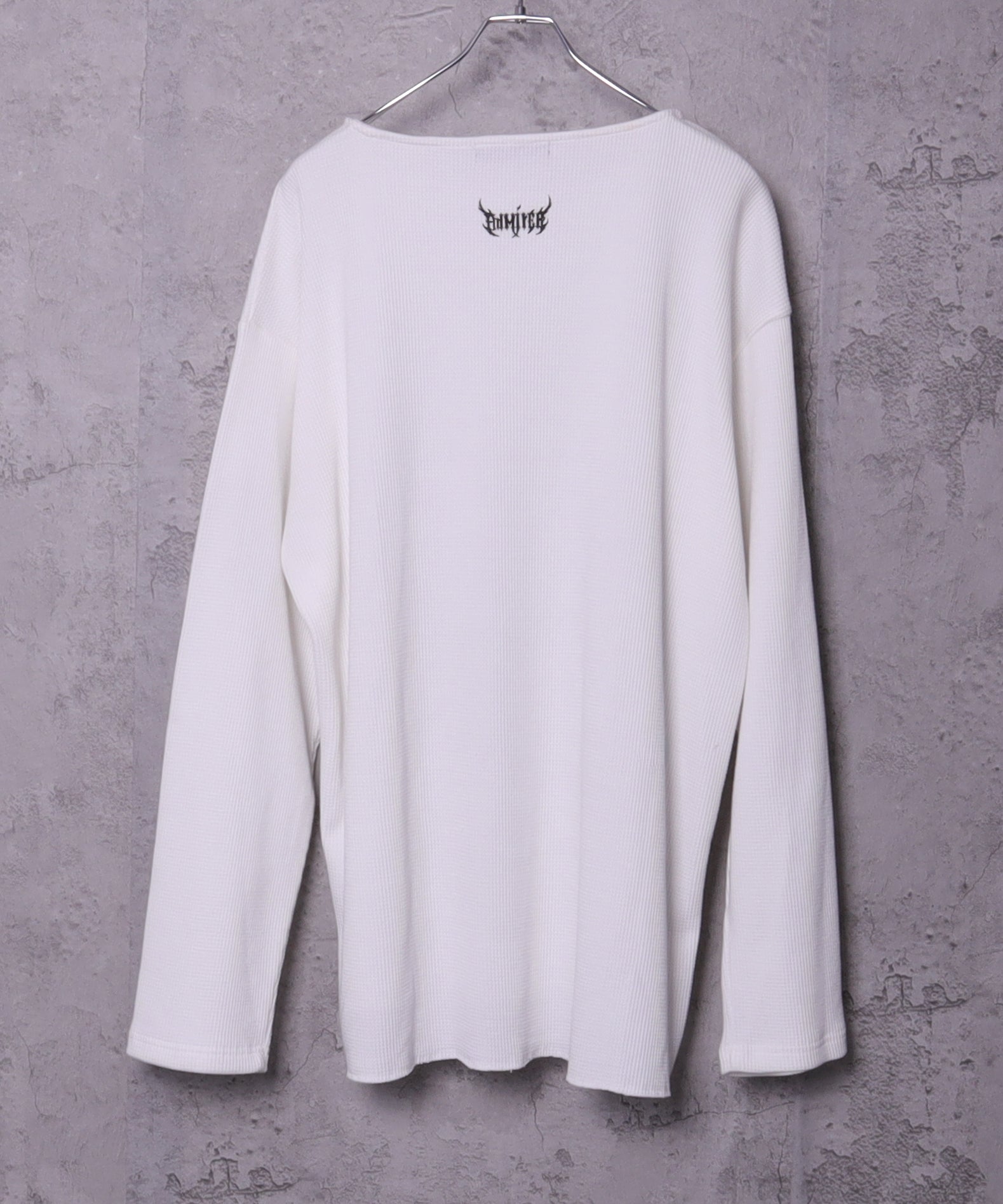 ワッフルコウモリプリントトップス