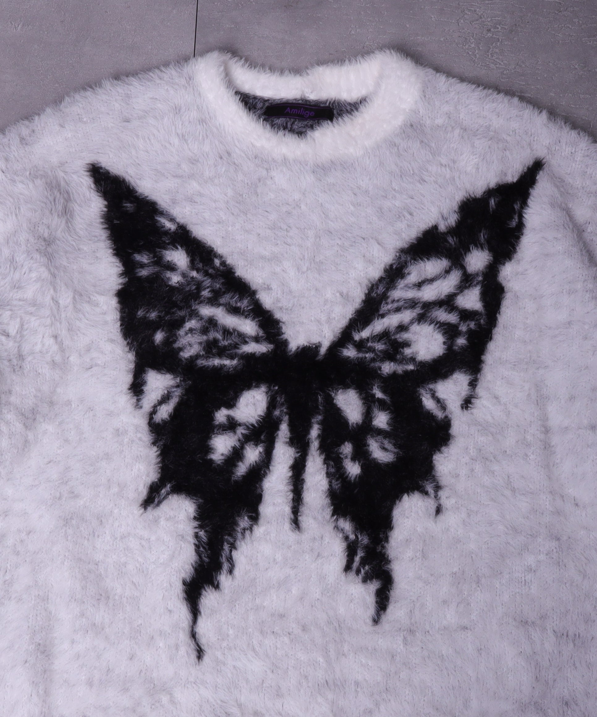 バタフライジャカードシャギーニット