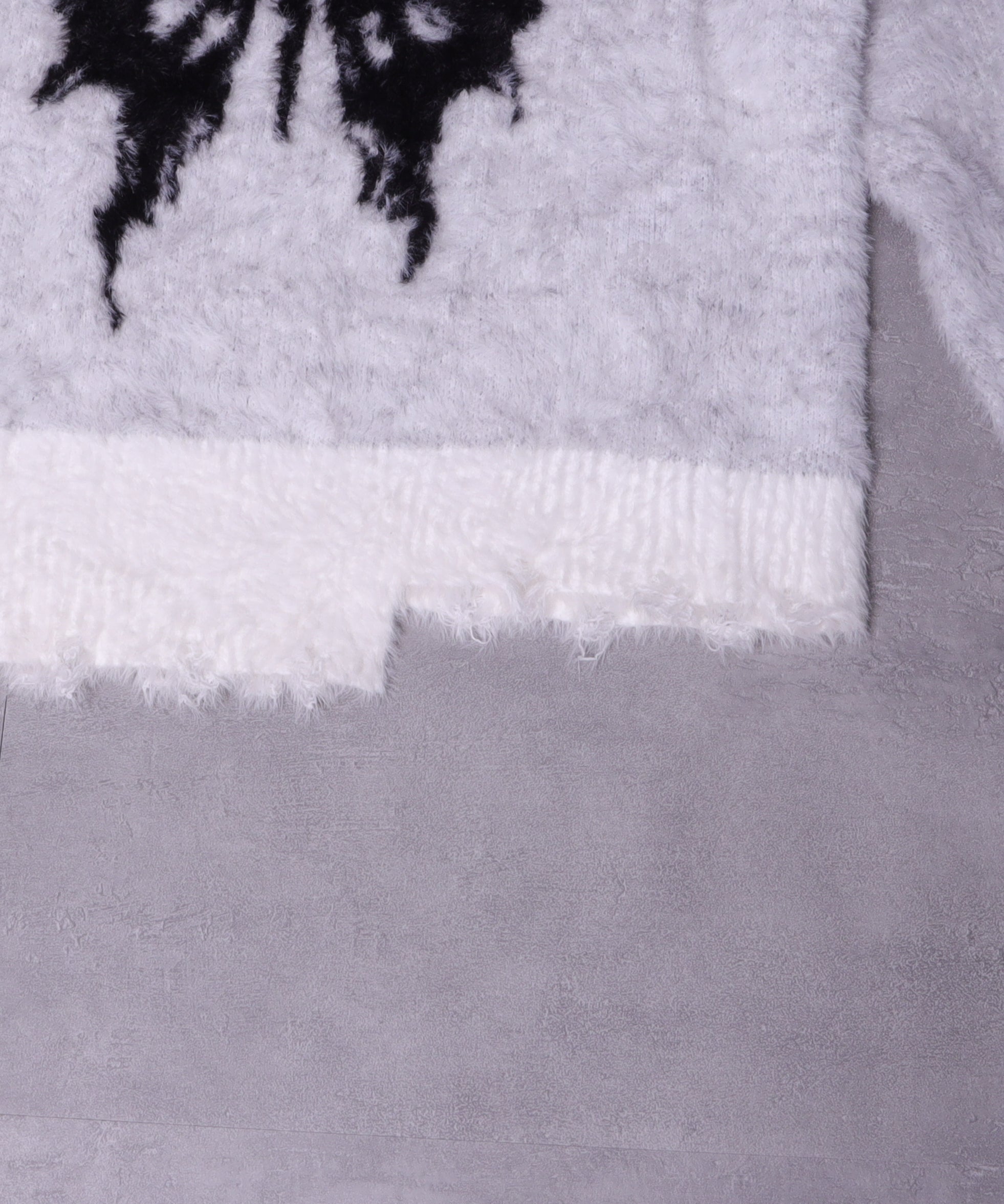 バタフライジャカードシャギーニット