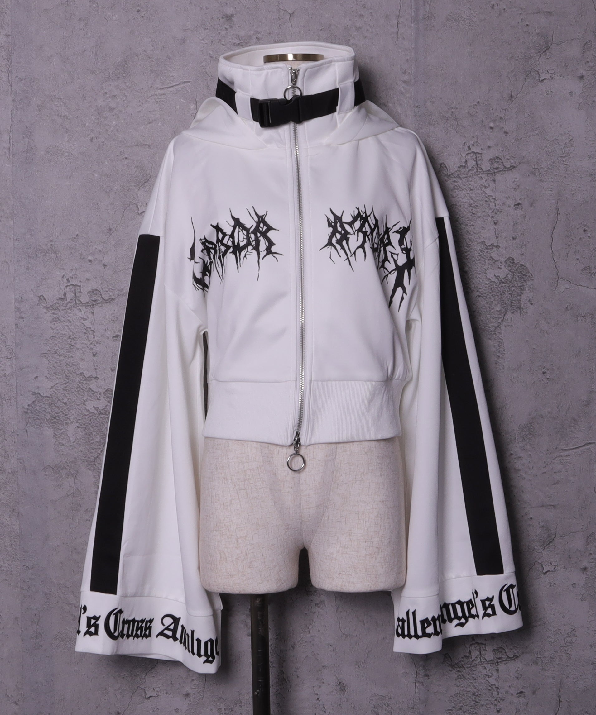 ショートZIPベルトハーネス付きパーカー