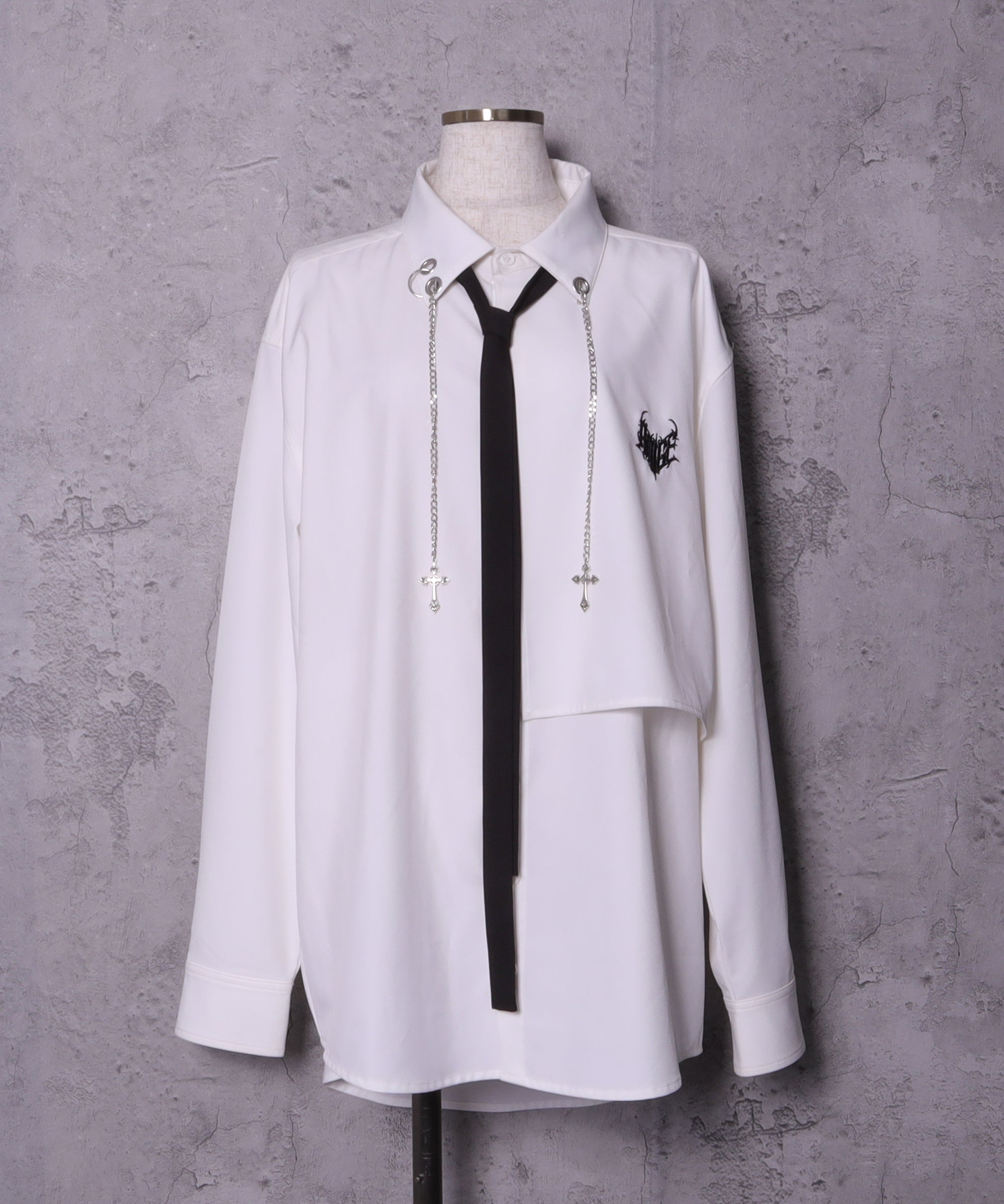 チェーン付きバイカラーリボンシャツ