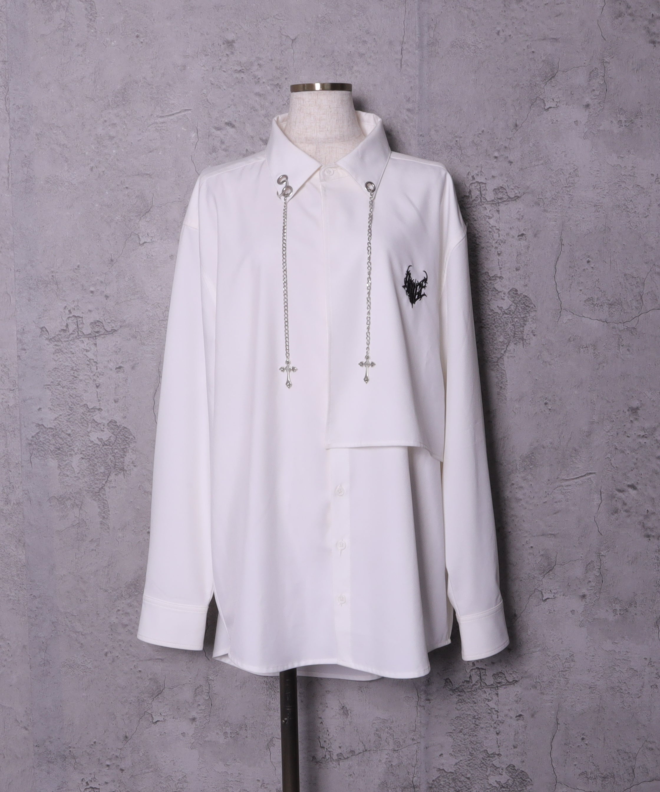 チェーン付きバイカラーリボンシャツ