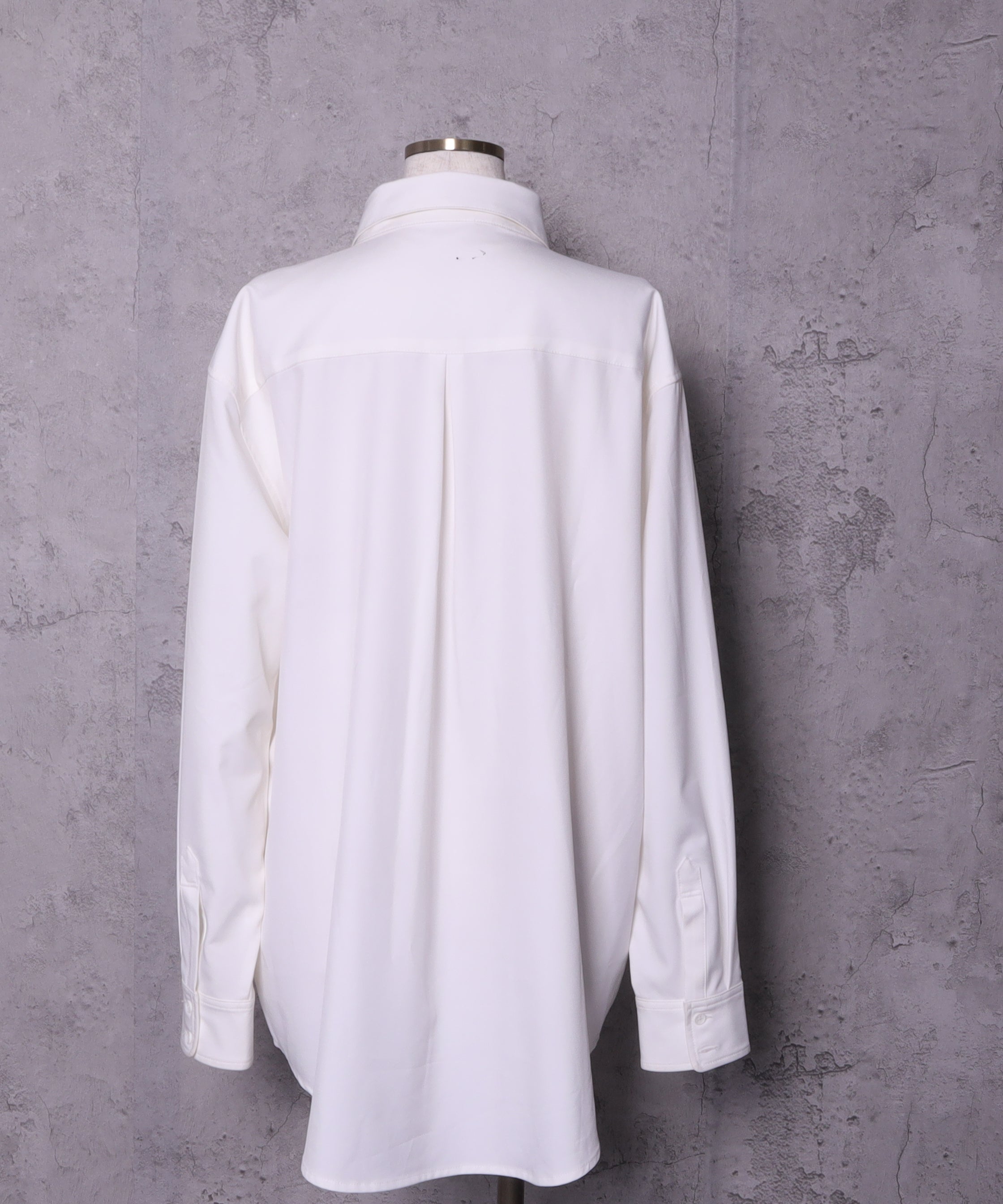 チェーン付きバイカラーリボンシャツ