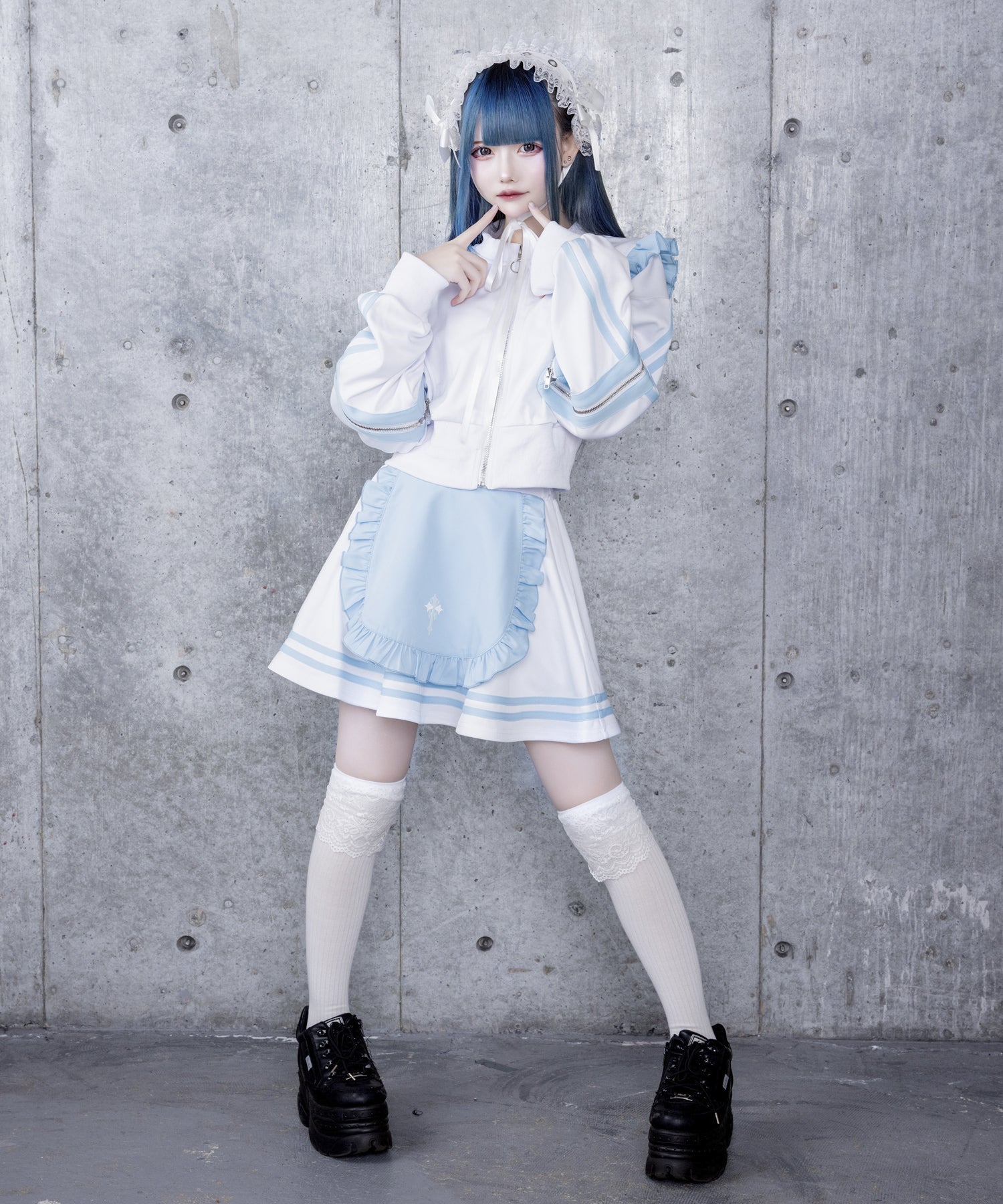 ラインフリル袖ZIPトップス+エプロンスカートセットトップス