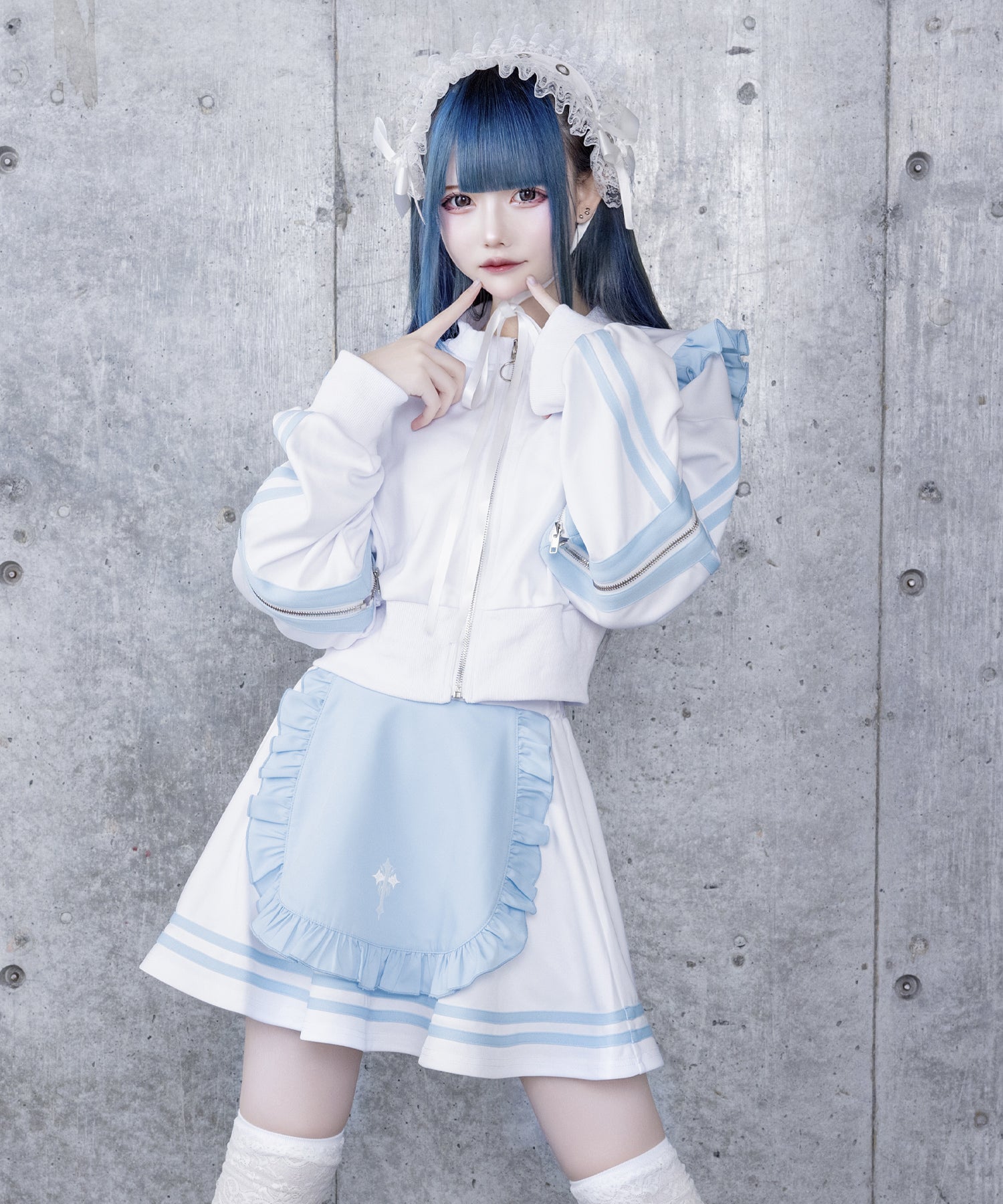 ラインフリル袖ZIPトップス+エプロンスカートセットトップス