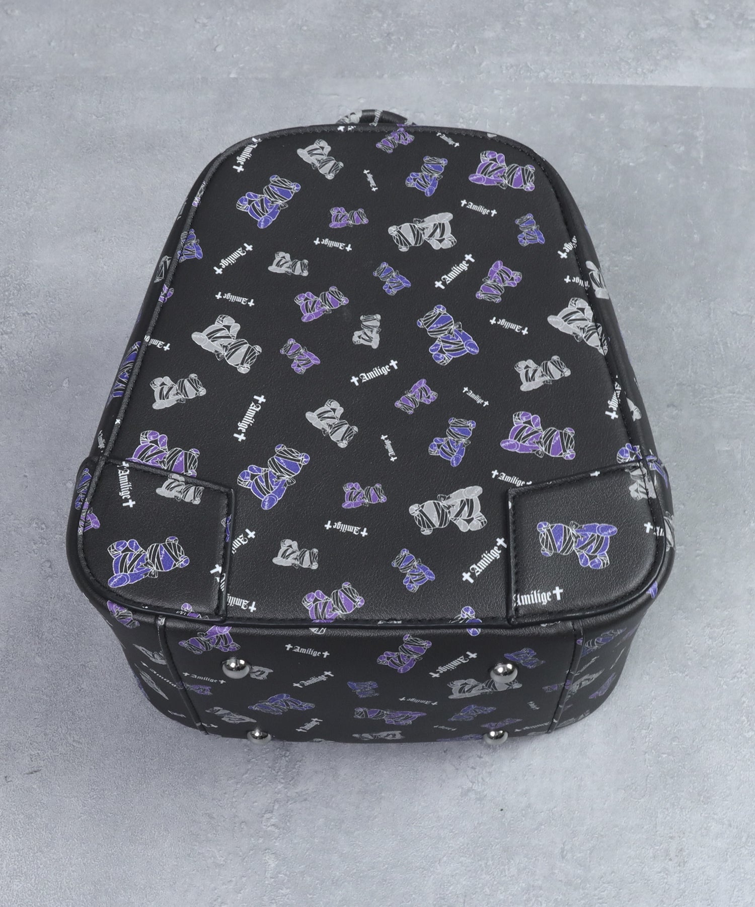 Bandage Bear総柄プリントミニリュック