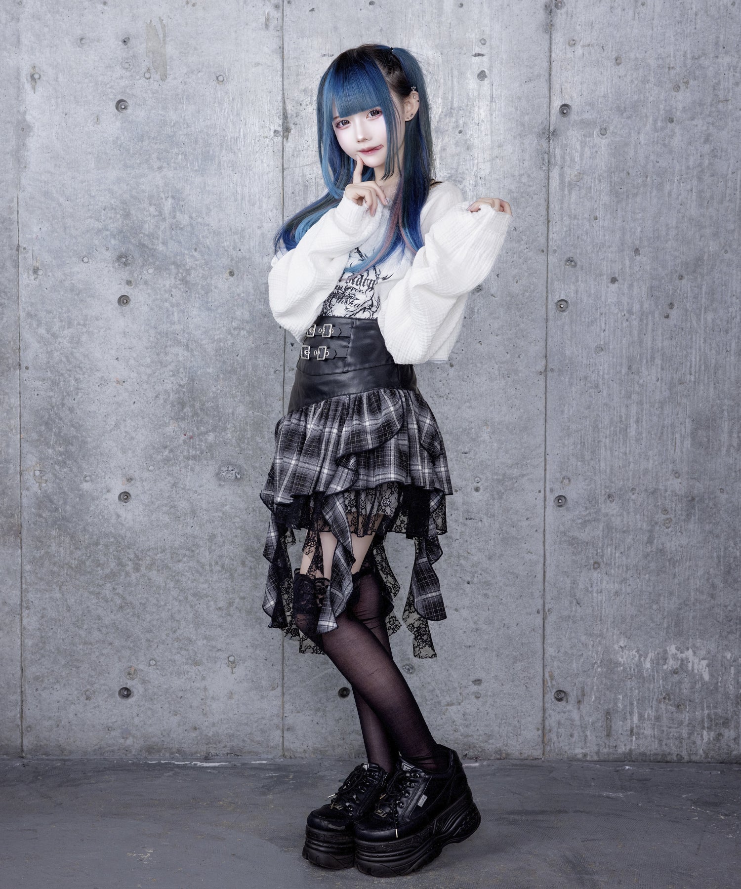 ハイウエストチェックイレギュラーヘムフレアスカート