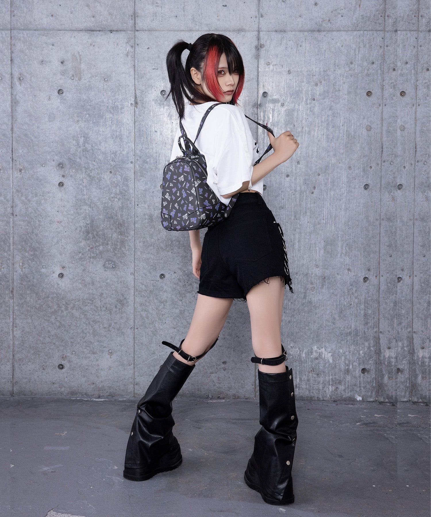 Bandage Bear総柄プリントミニリュック