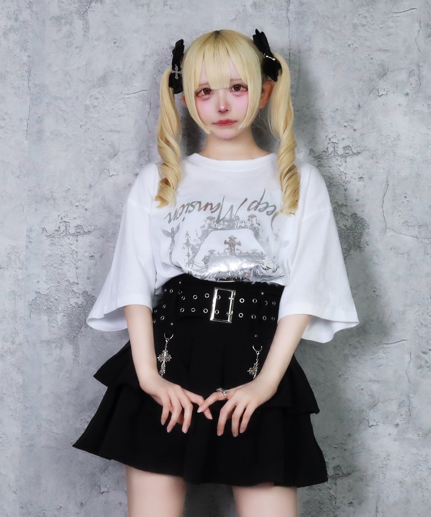 クロス羽箔プリントTシャツ