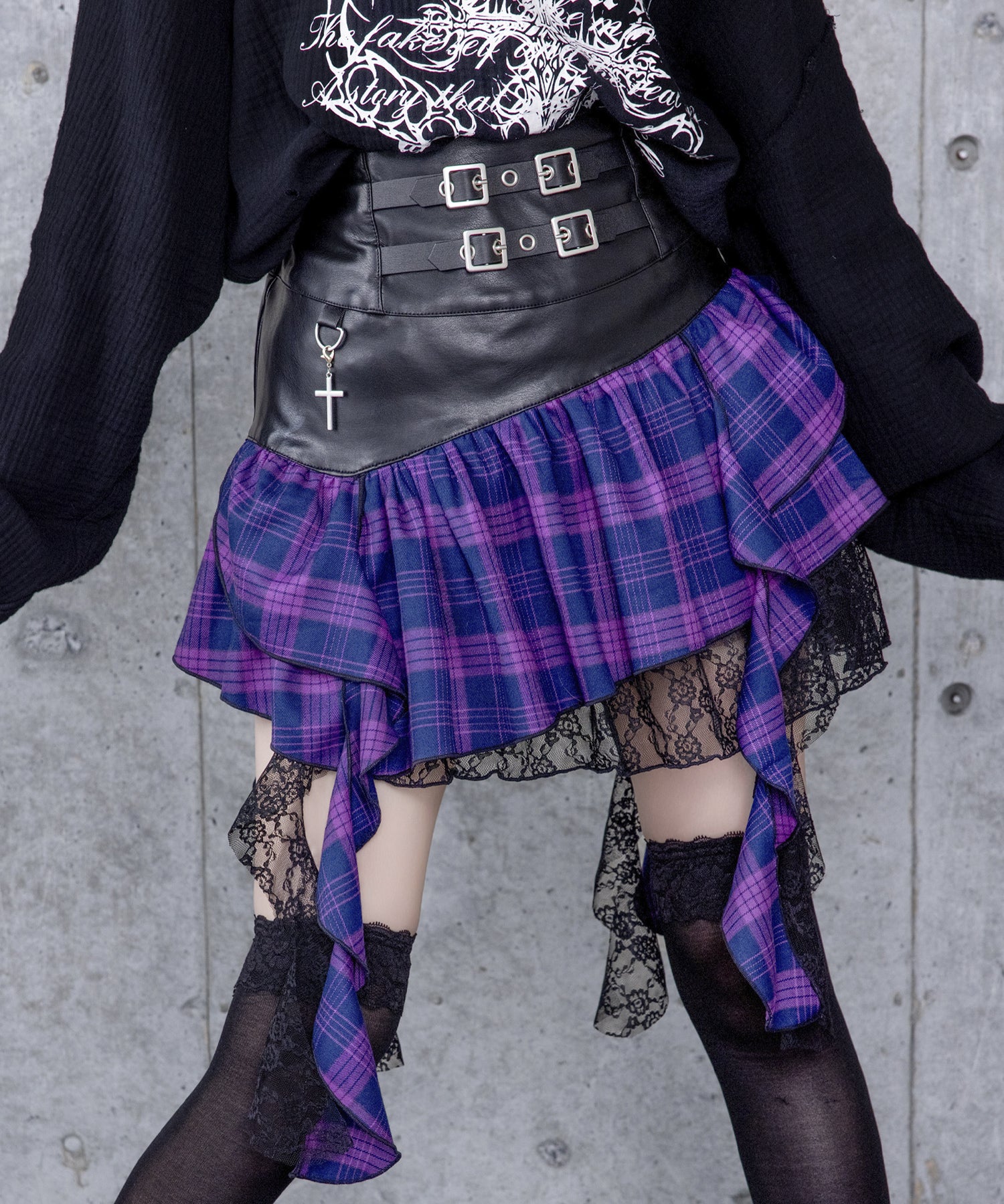 ハイウエストチェックイレギュラーヘムフレアスカート