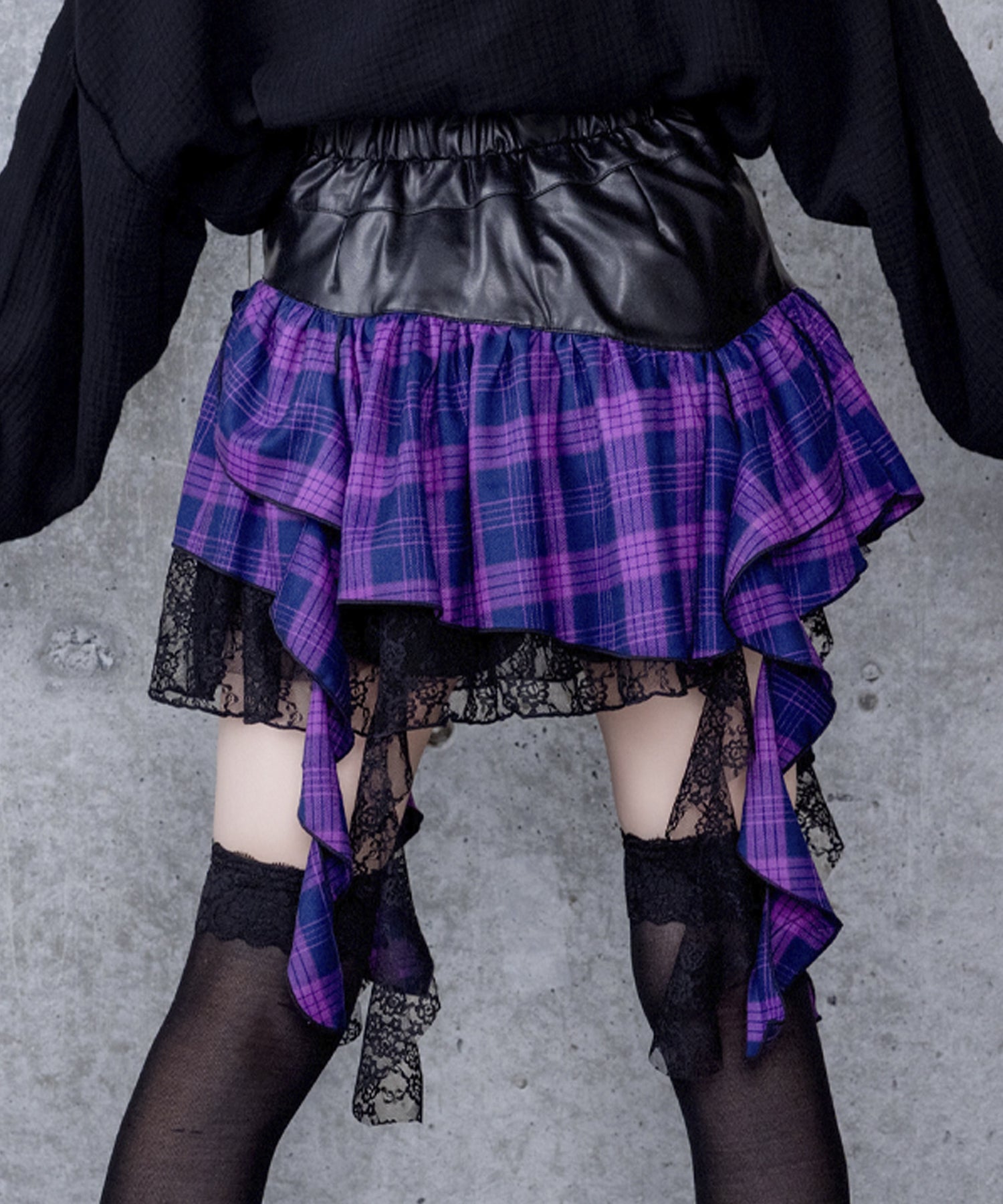 ハイウエストチェックイレギュラーヘムフレアスカート